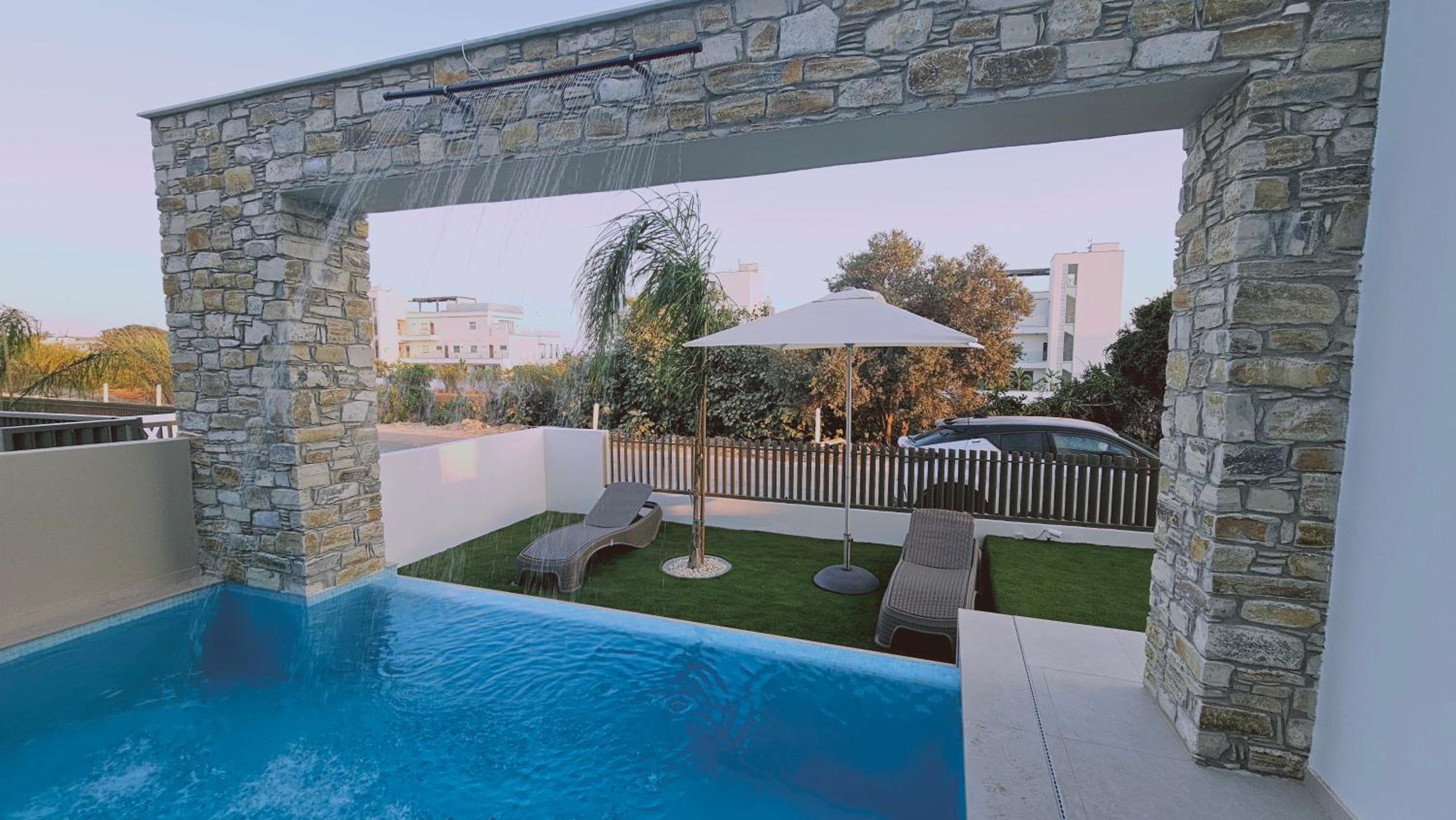 STAY Oasis Luxury Villas