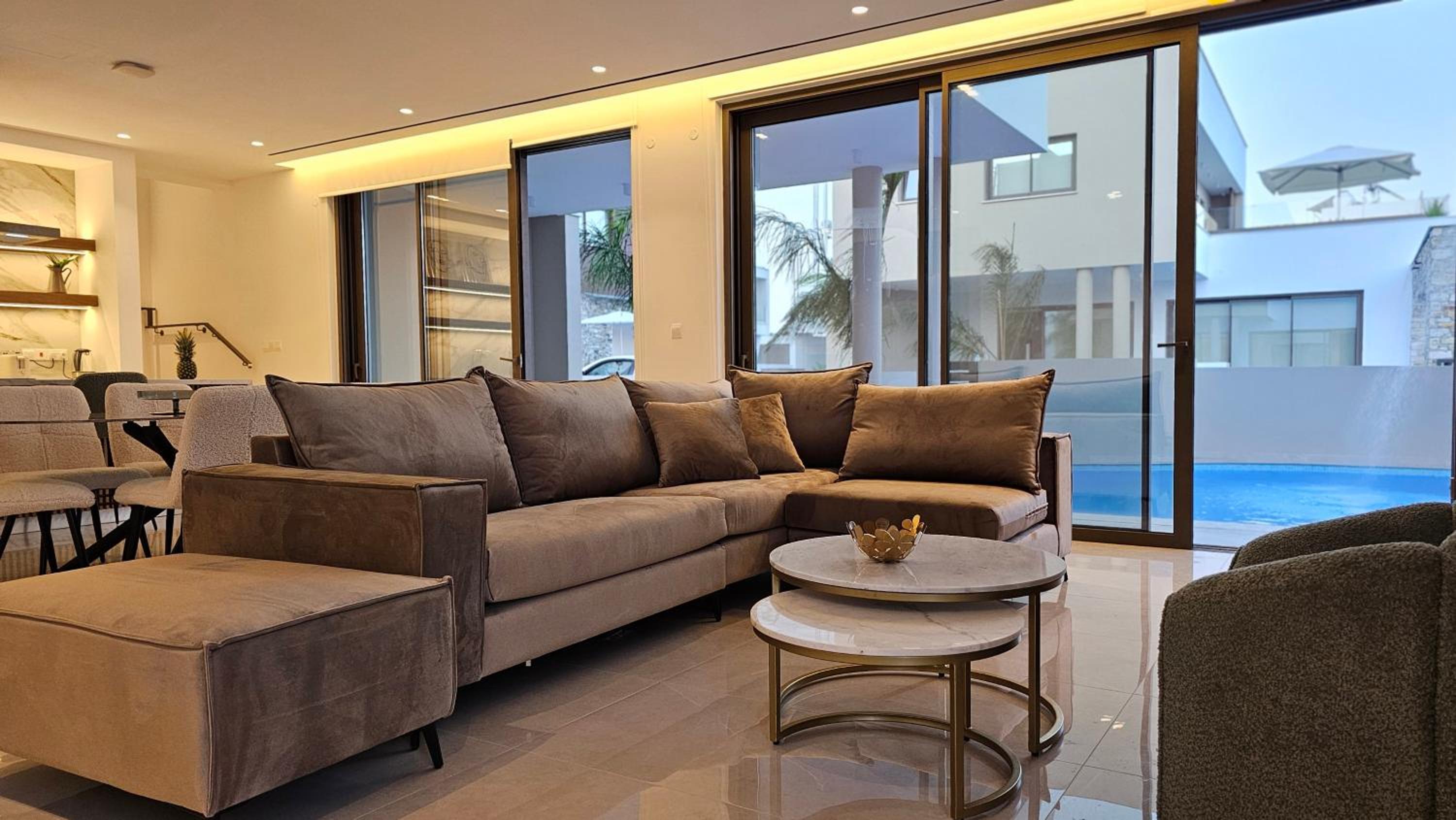 STAY Oasis Luxury Villas
