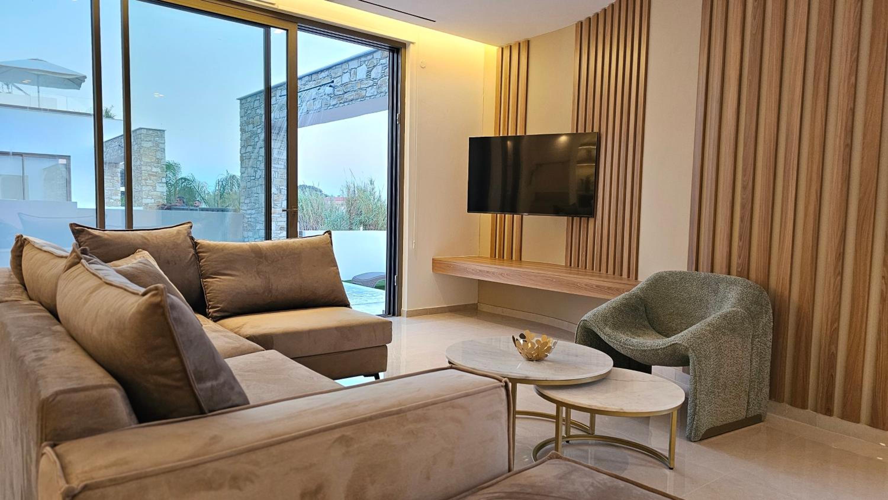 STAY Oasis Luxury Villas