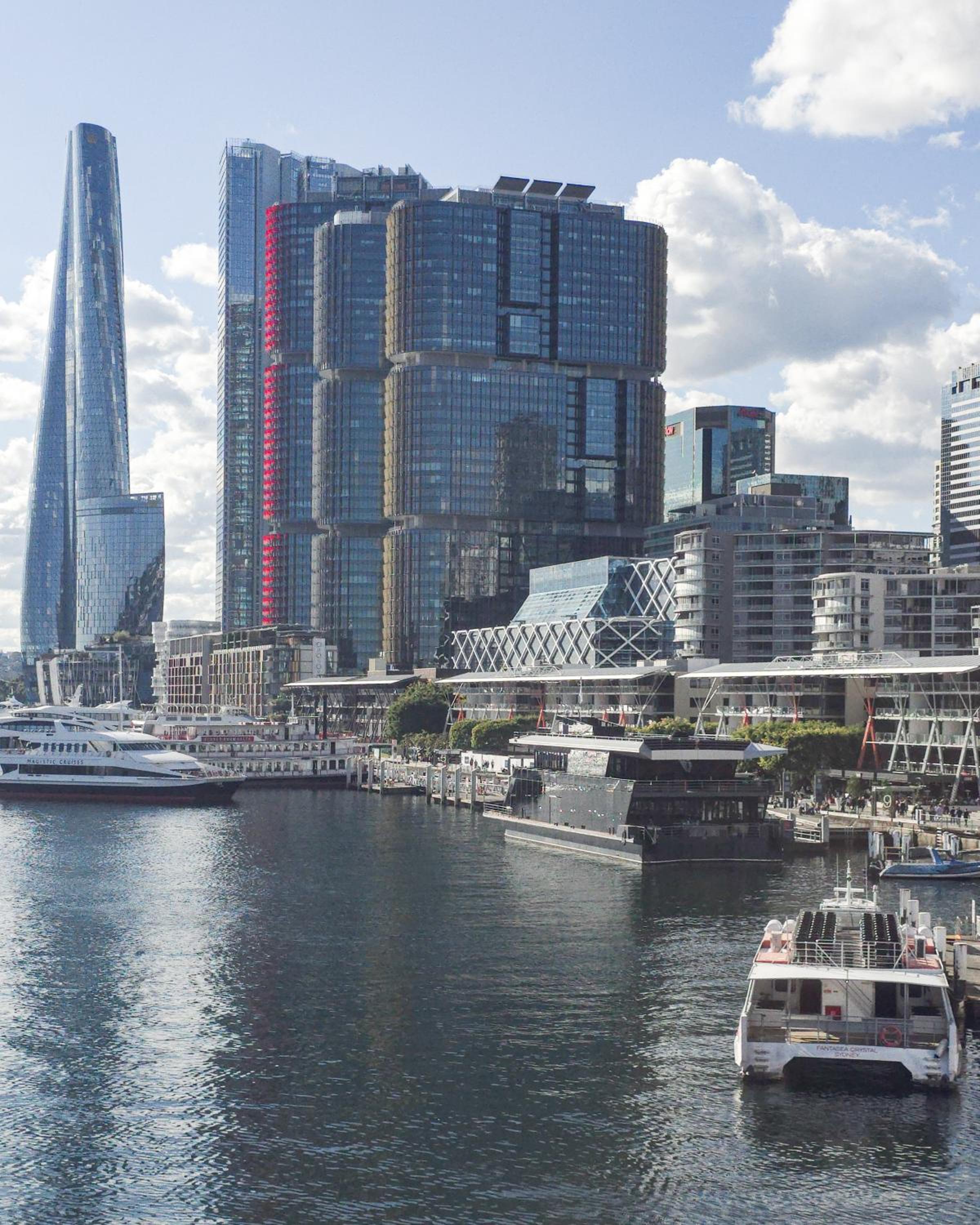 Hotel Chic Darling Harbour Oasis in the Heart of Sydney, 2BR 2BA, Resort-Style Amenities - Image 1