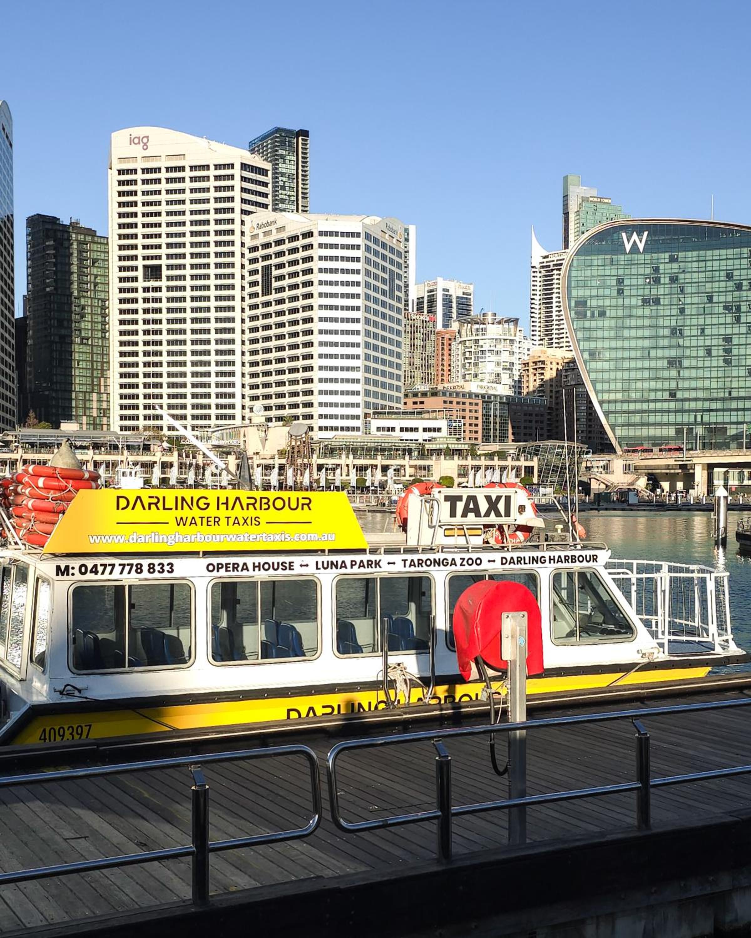 Chic Darling Harbour Oasis in the Heart of Sydney, 2BR 2BA, Resort-Style Amenities