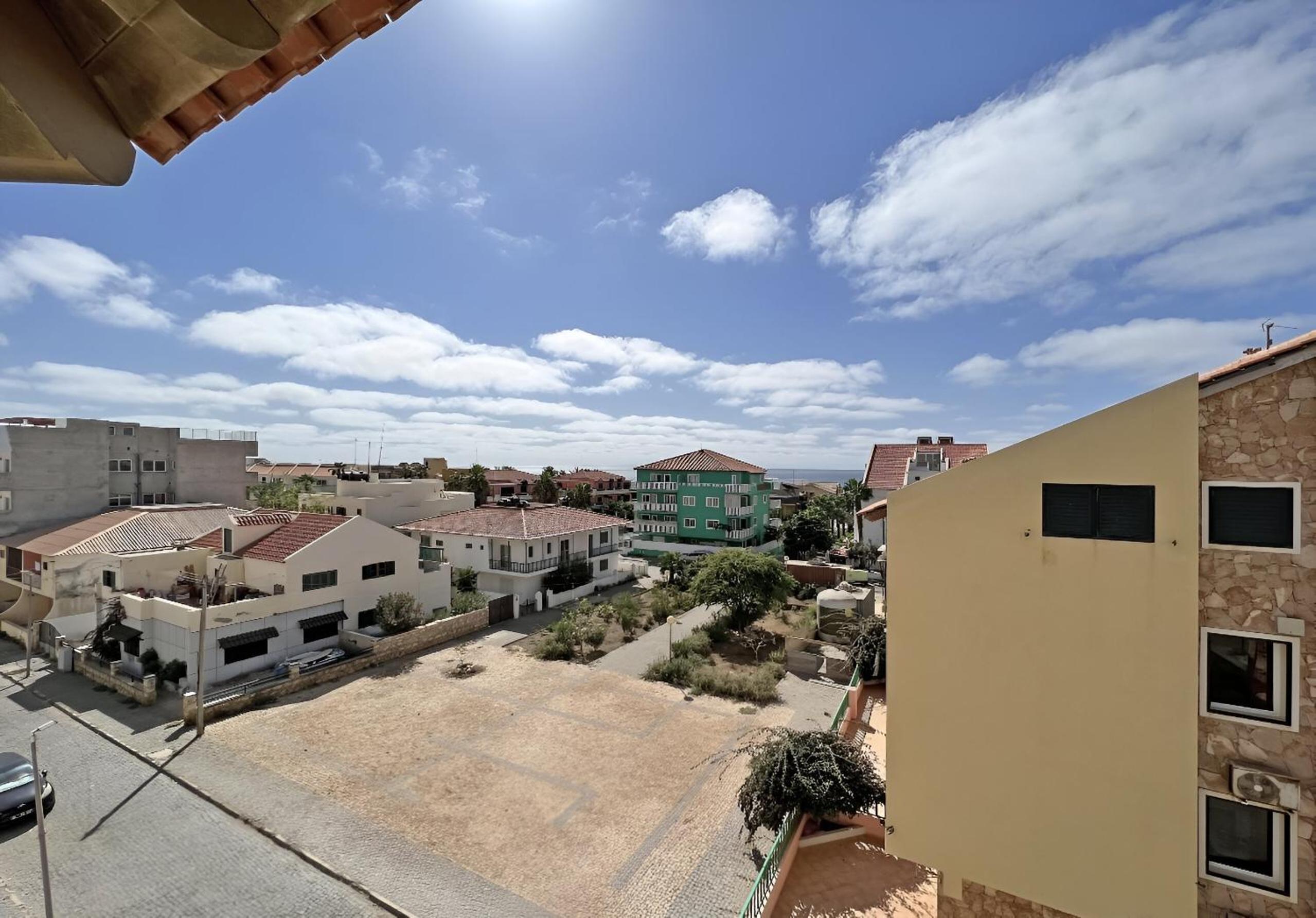 Bright Top Floor with Terrace
