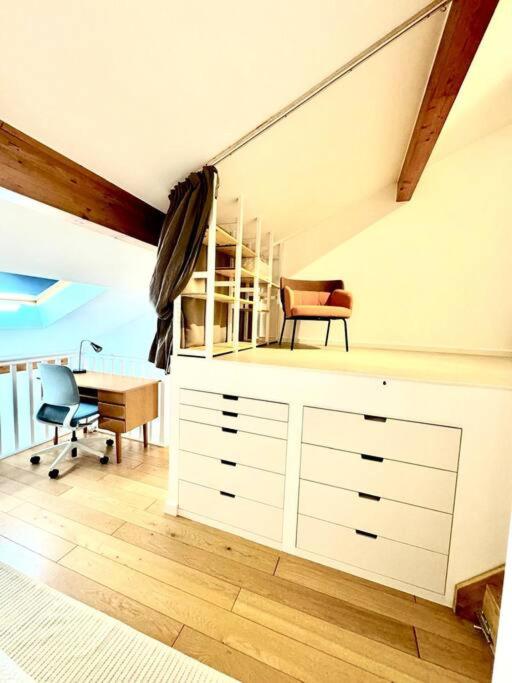 One bedroom flat in city center near train station-GAR7 view 3