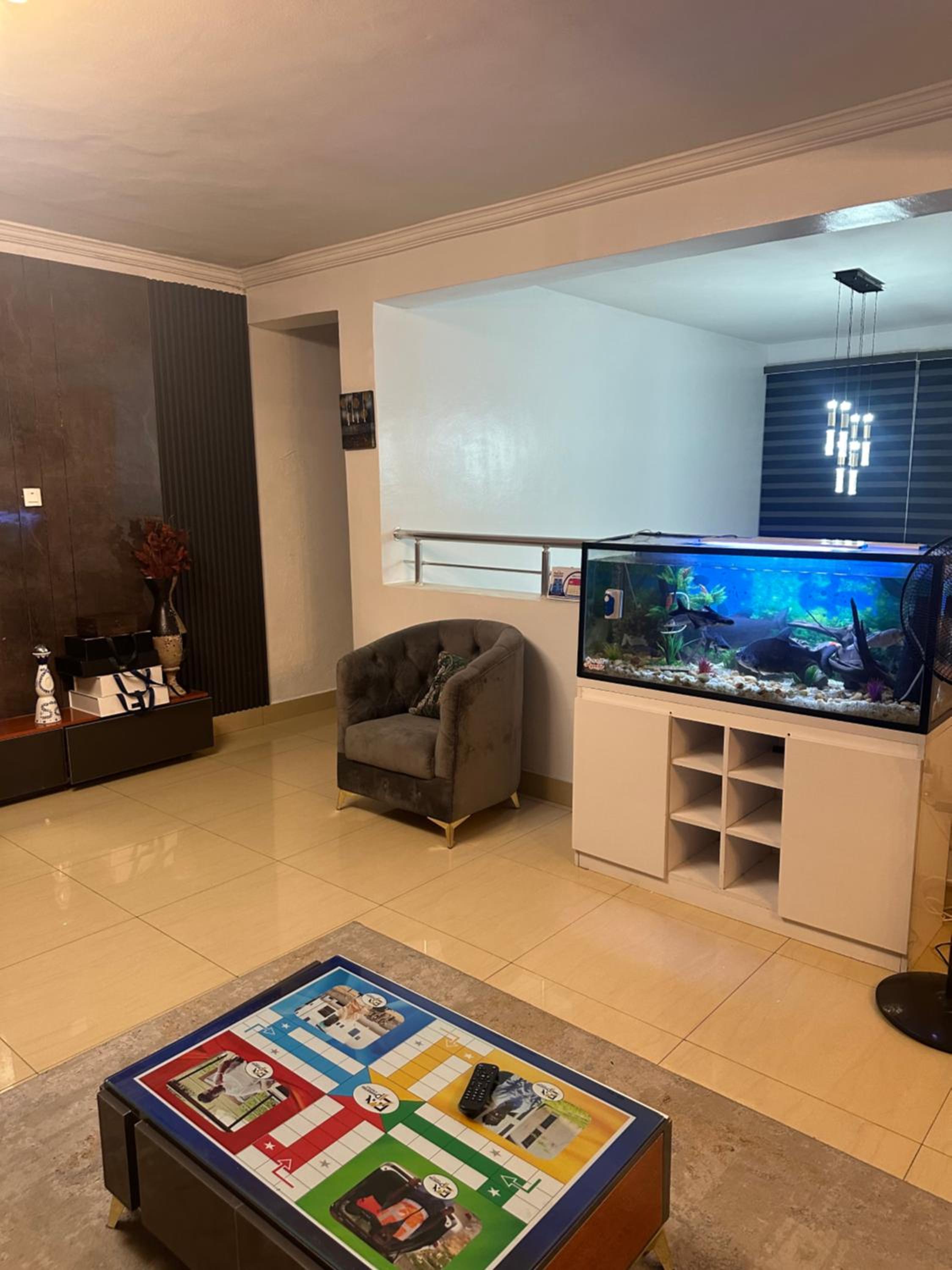 E4 properties