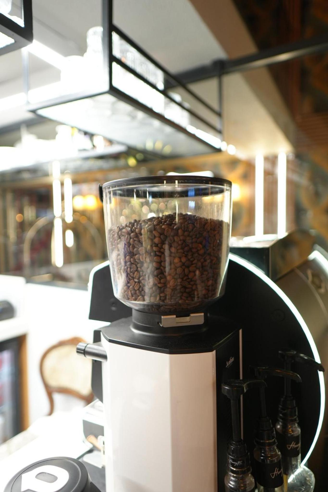 Star City Otel - Image 46