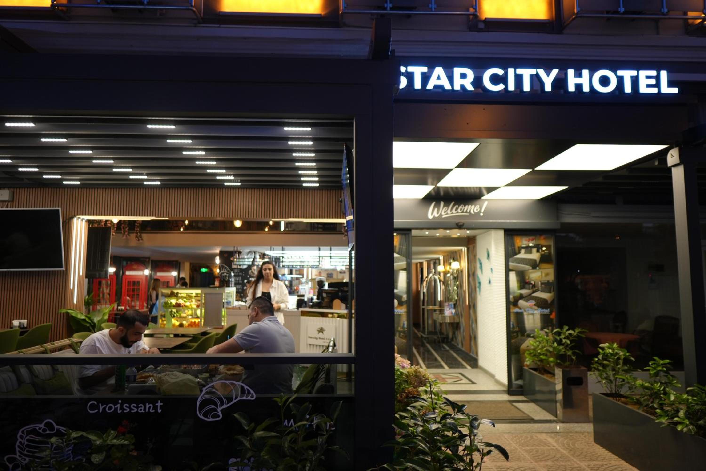 Star City Otel - Image 41