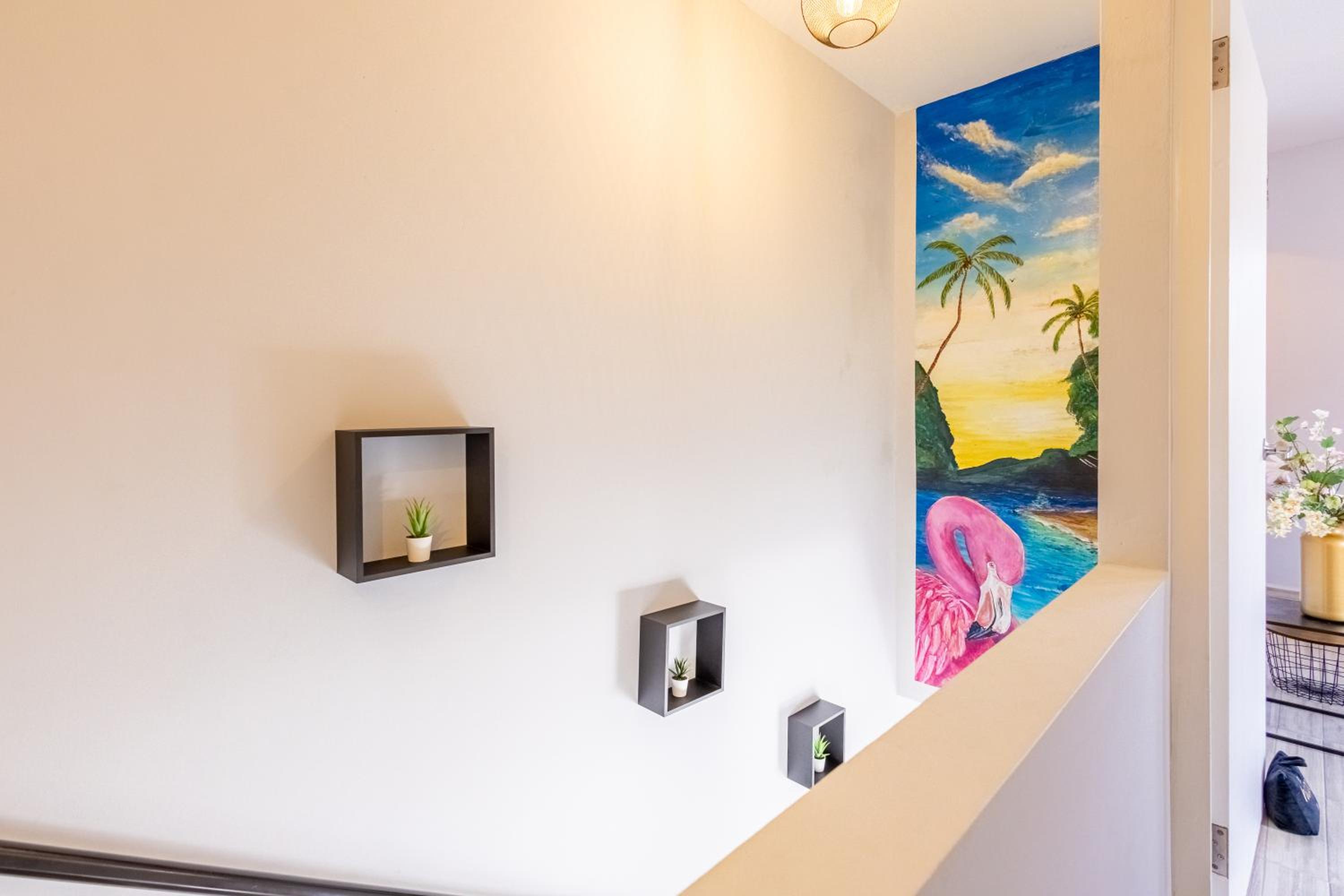 Av Curacao - Centrally Located Spacious Apartment