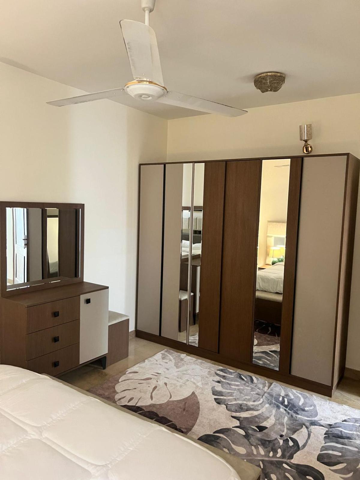Noordana Apartments