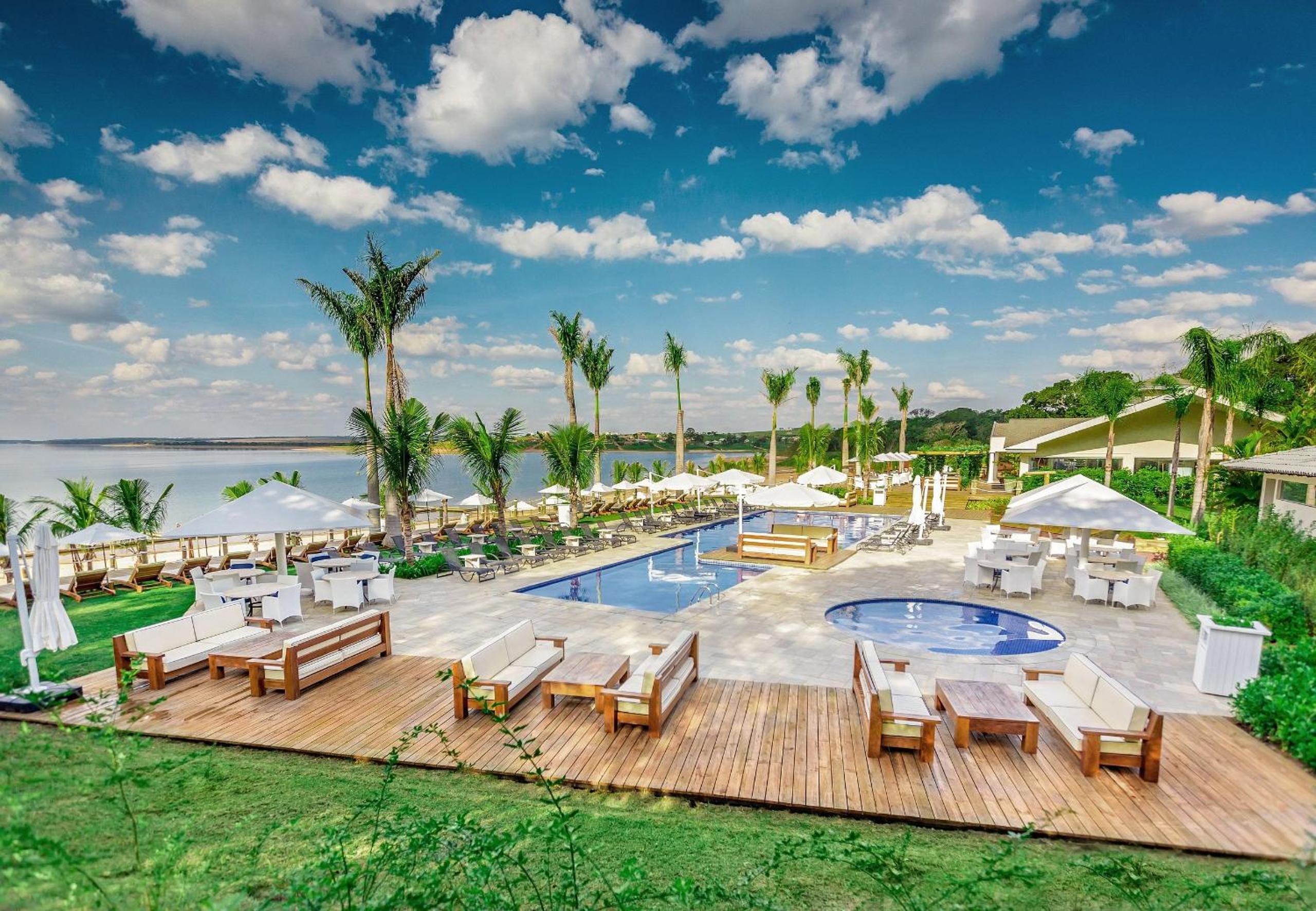 70m da Marina - Entrada 9h - Piscina Vista Represa