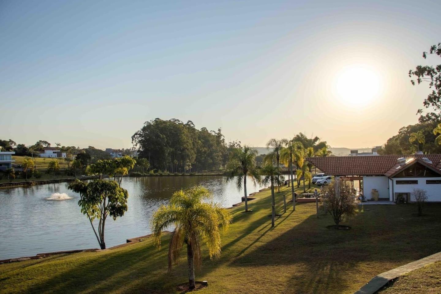 70m da Marina - Entrada 9h - Piscina Vista Represa