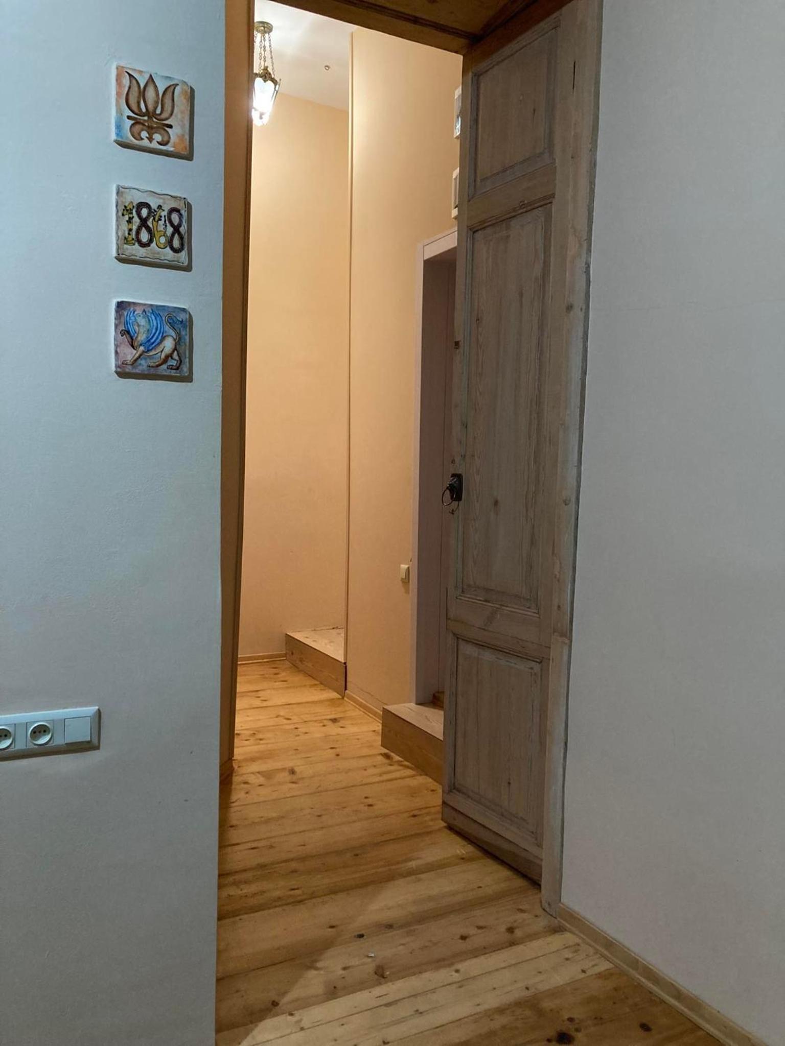 Breakfast included Cozy Apartment Central Location Tbilisi
