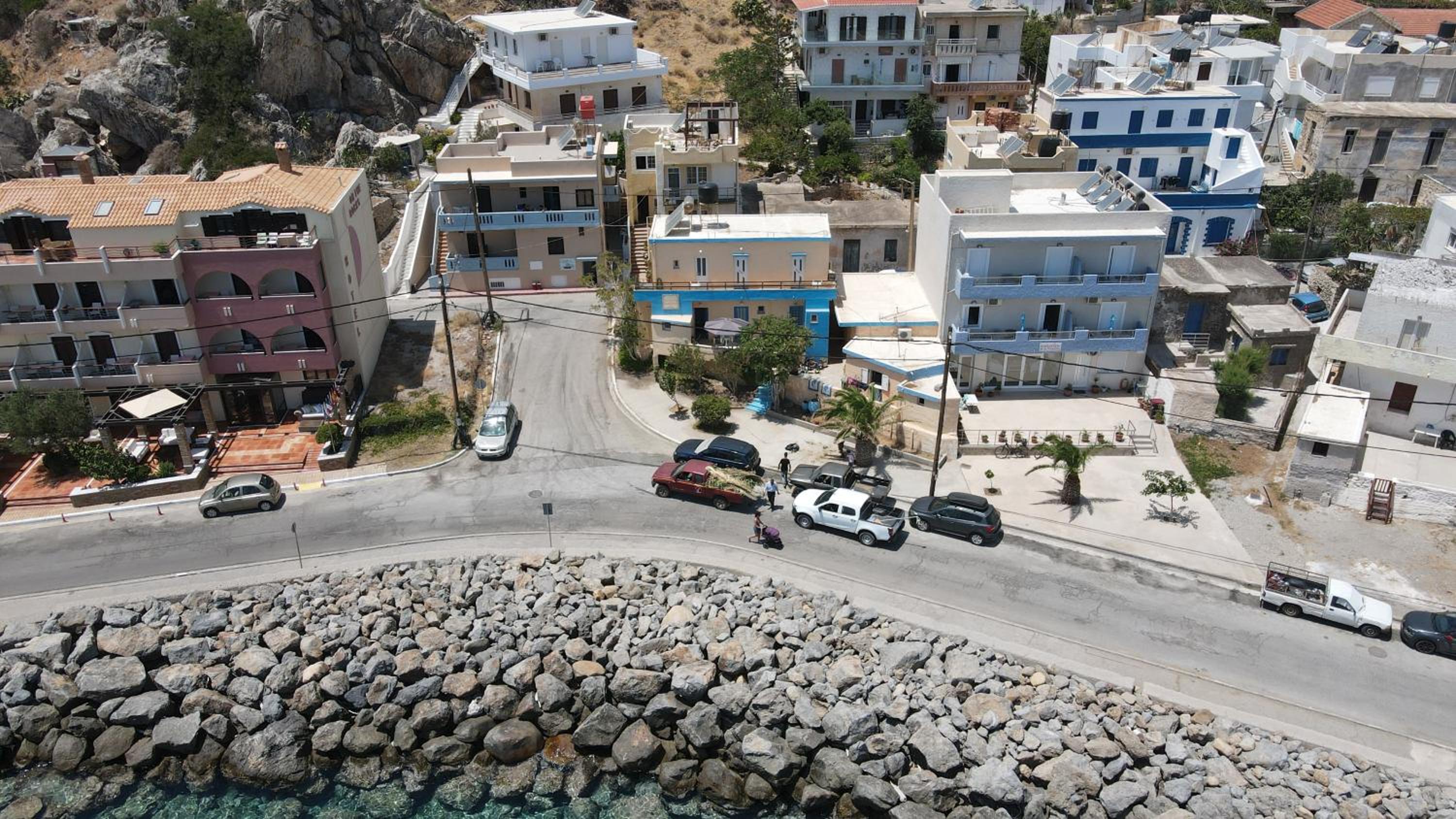 Christina Rooms No2 photo 5