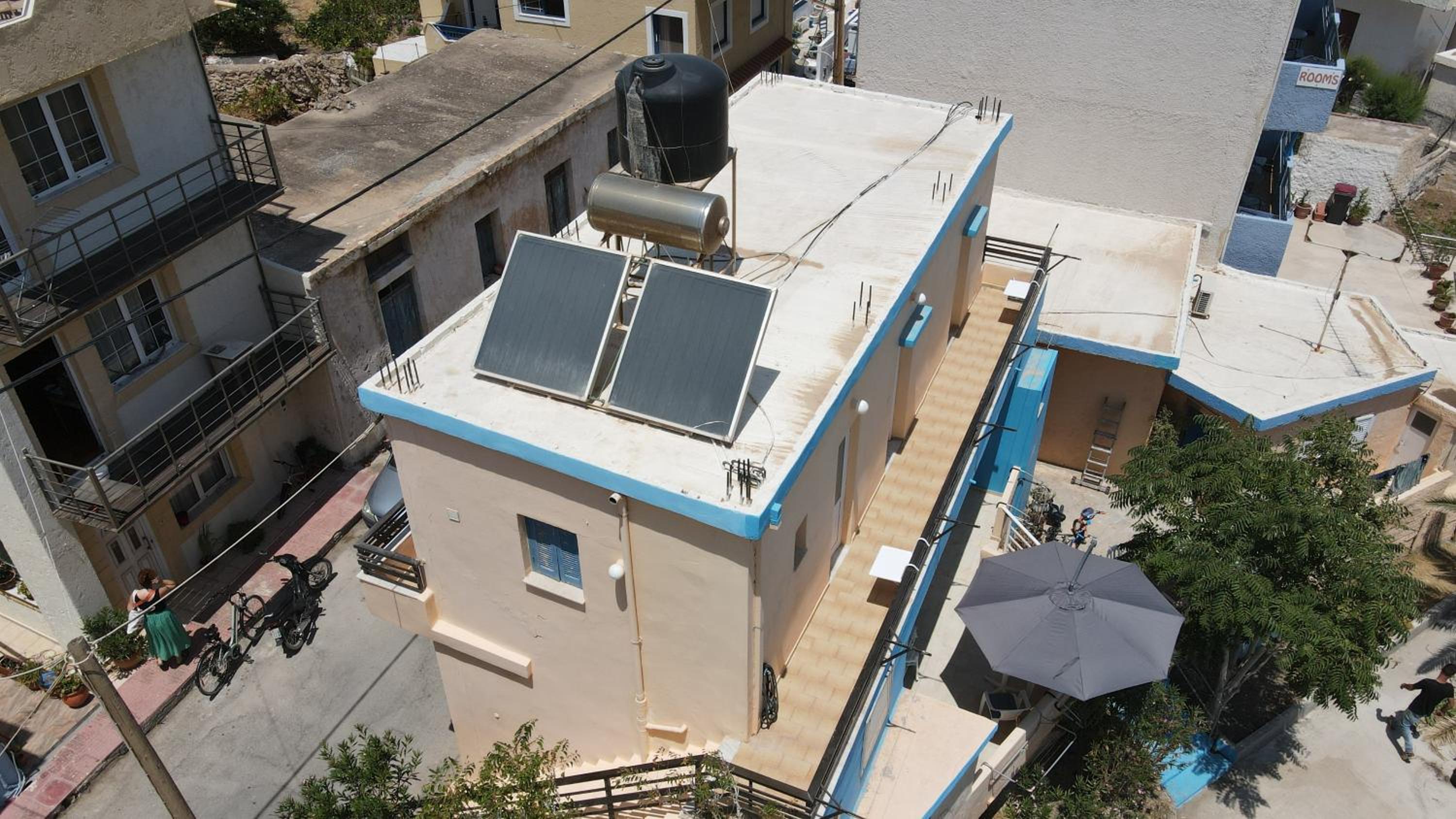 Christina Rooms No2 photo 3