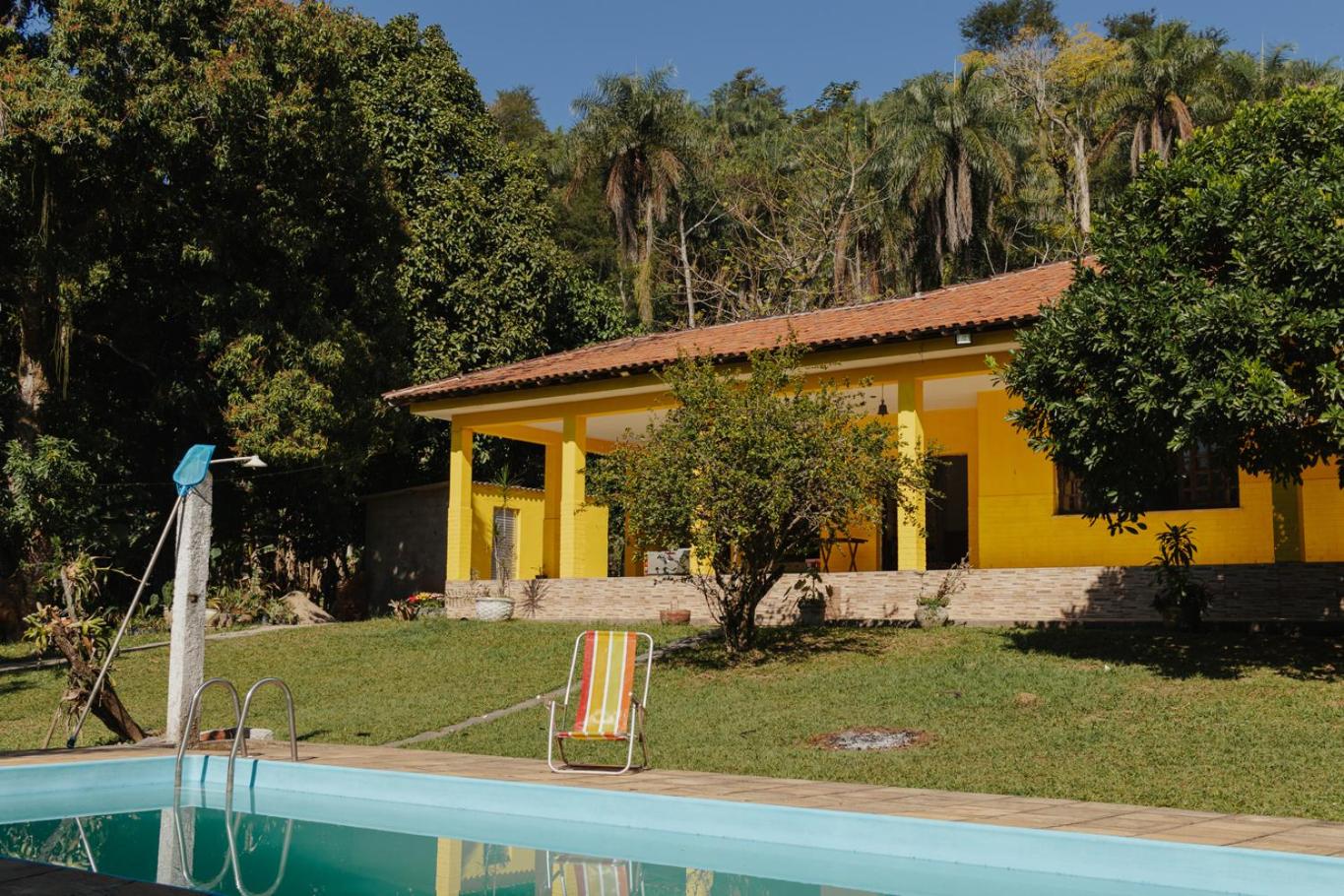 Otima Casa de campo com churrasq e WiFi em Mage RJ