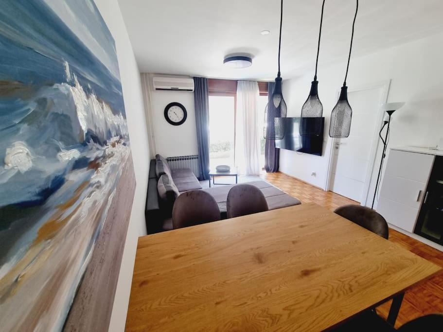 HEDONIST Zagreb