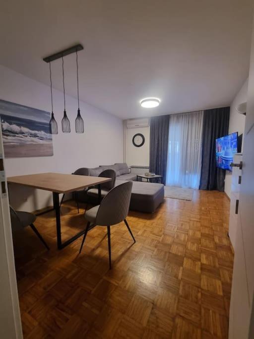 HEDONIST Zagreb