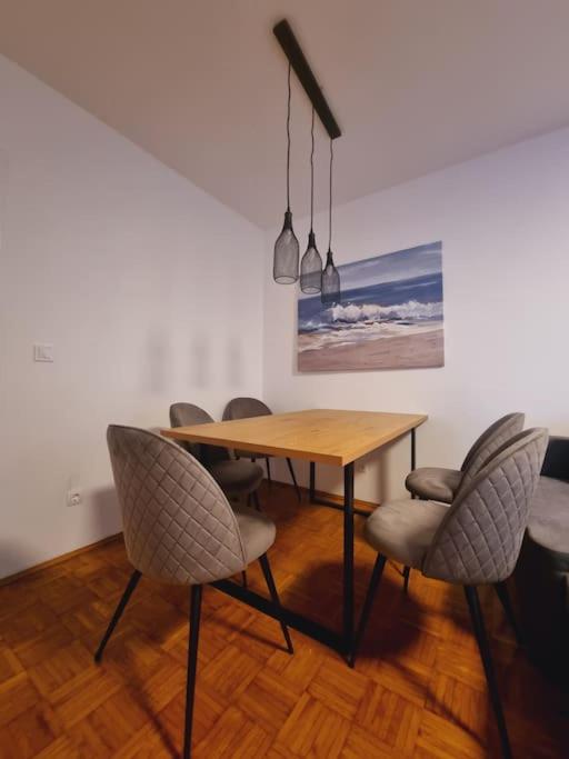 HEDONIST Zagreb