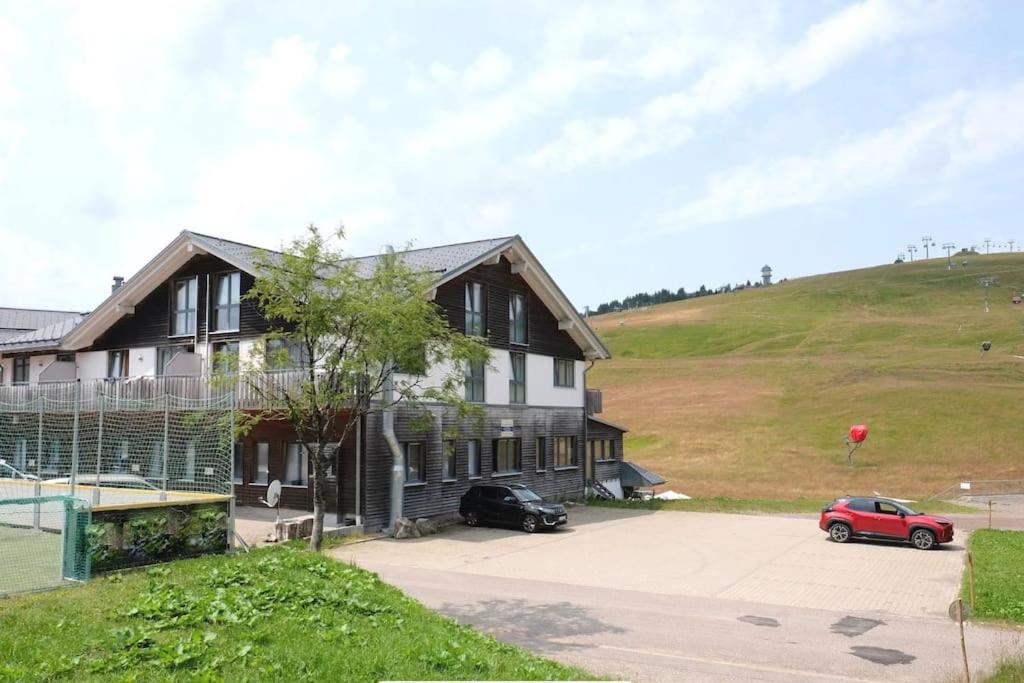 Wohnung direkt an der Skipiste und Bergbahn, 7 Betten, 2 Bäder