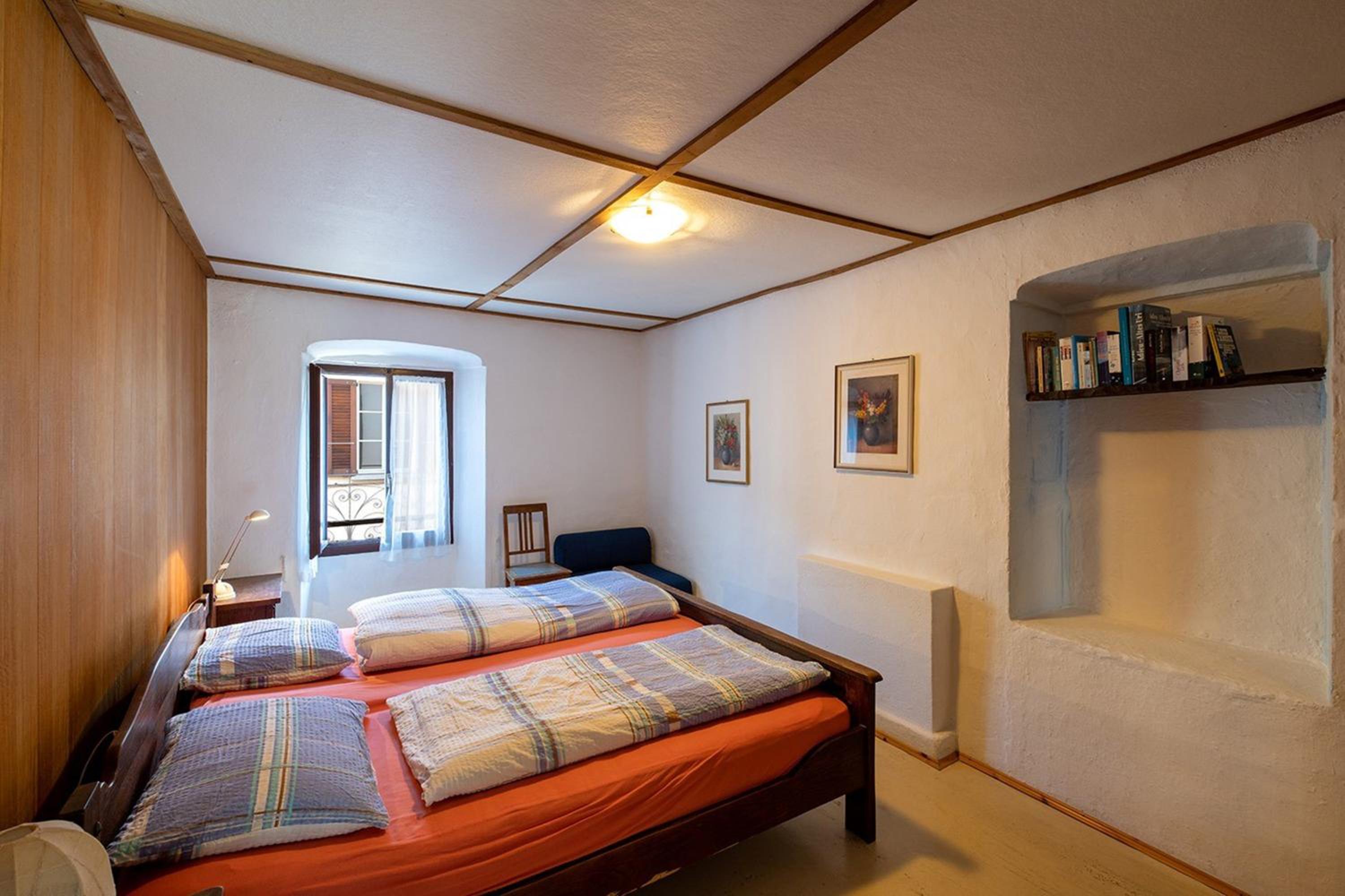 Casa Merlot in Caslano for 4 - Happy Rentals
