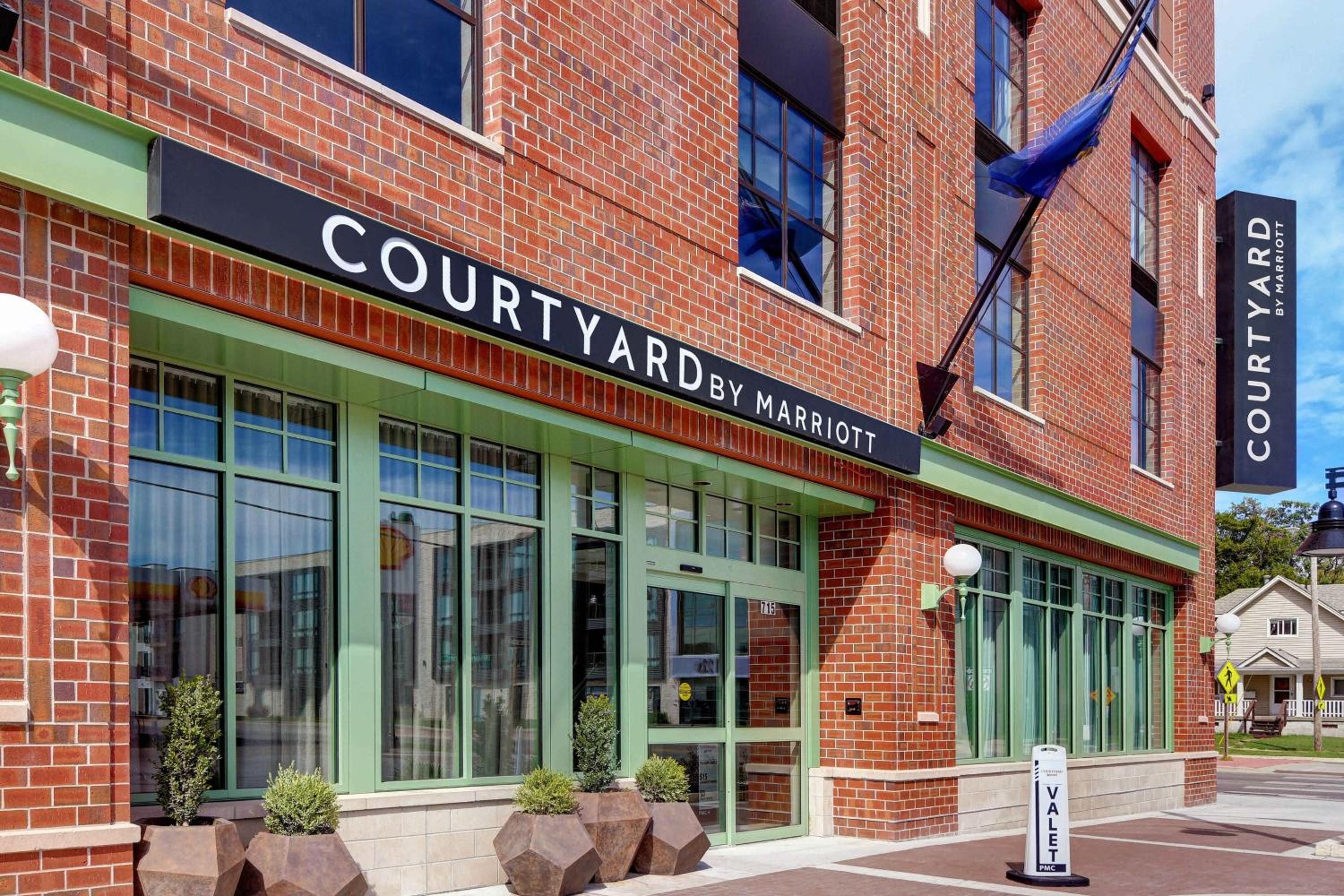 New York City Vacations - Courtyard by Marriott Manhattan Aggieville - Property Image 42