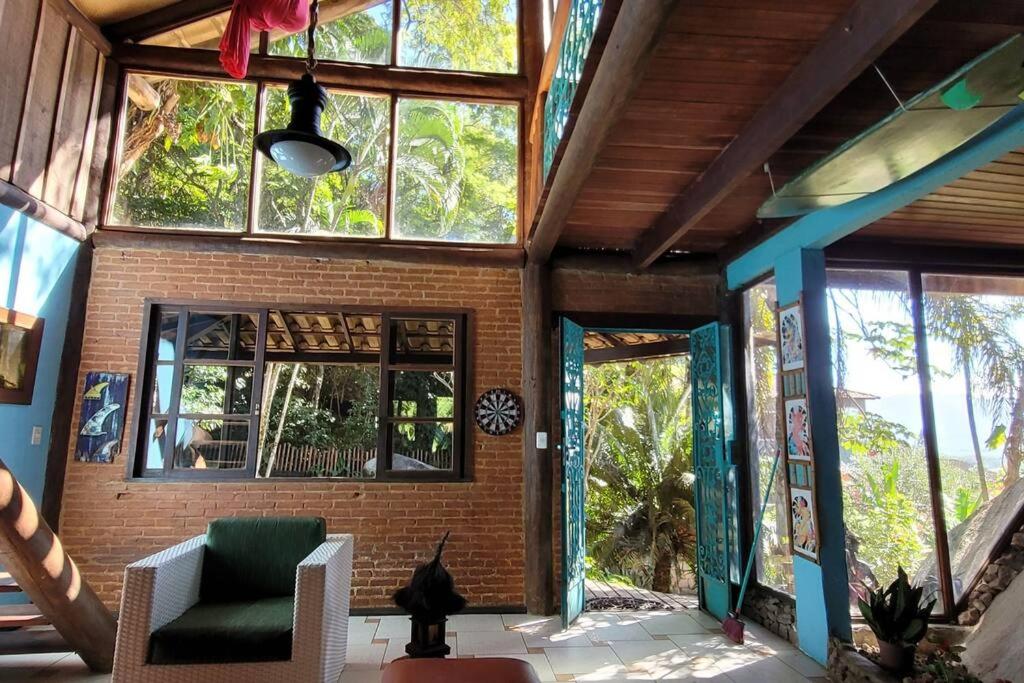 Macarra house