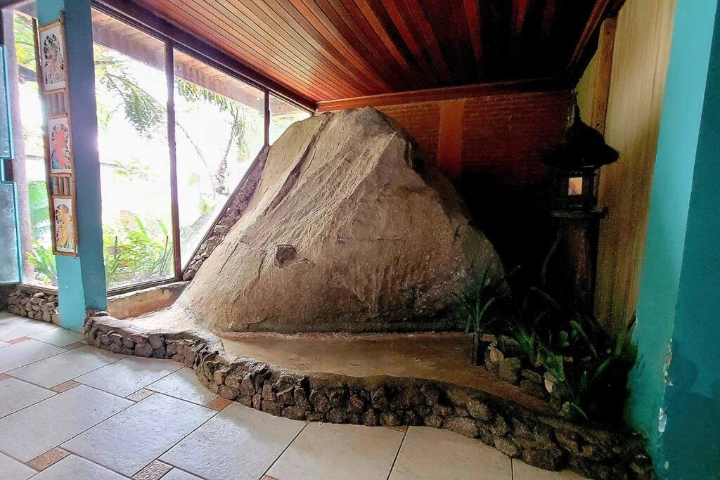 Macarra house