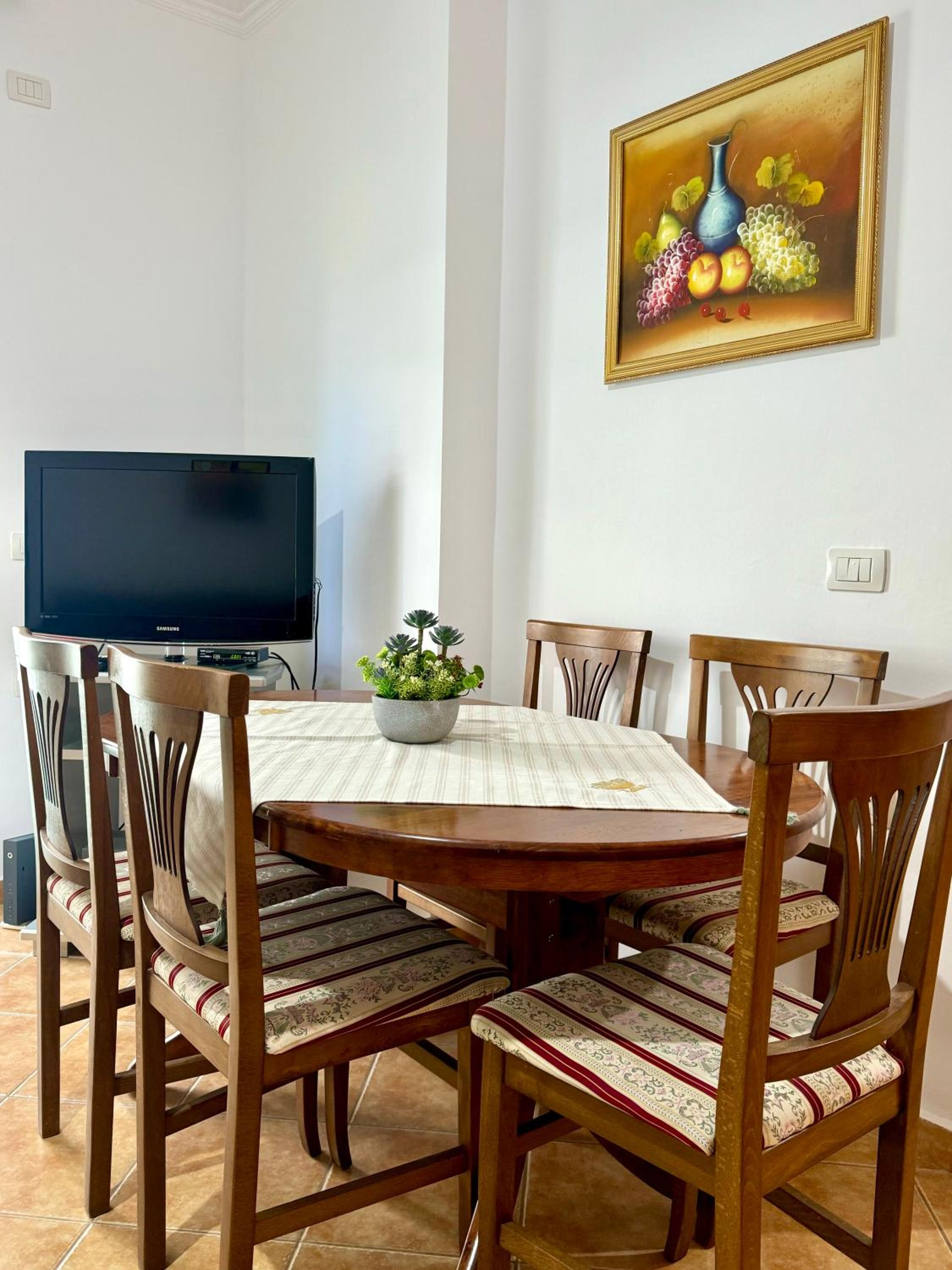 Four Seasons Beach Apartment Vlora