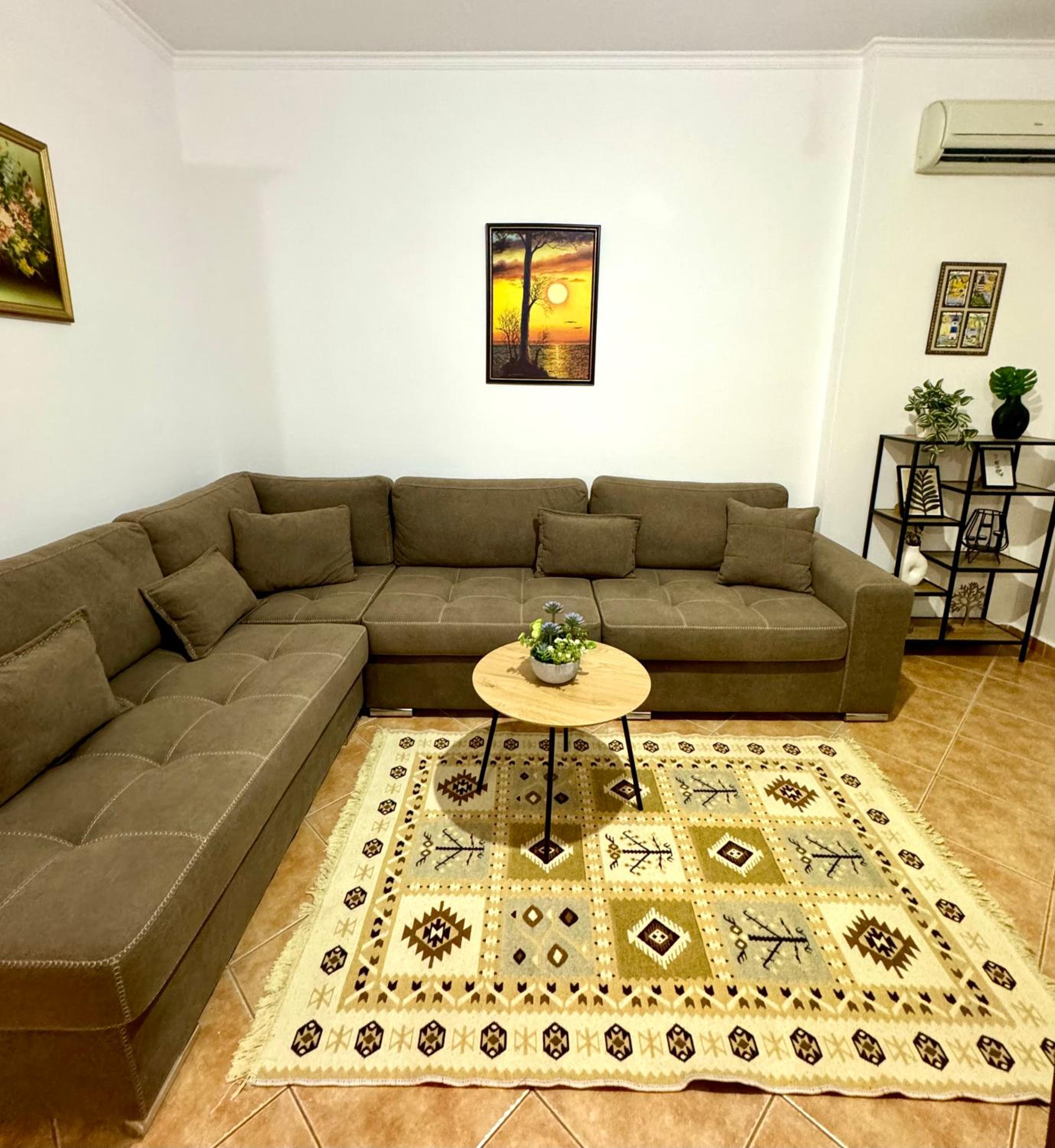 Four Seasons Beach Apartment Vlora