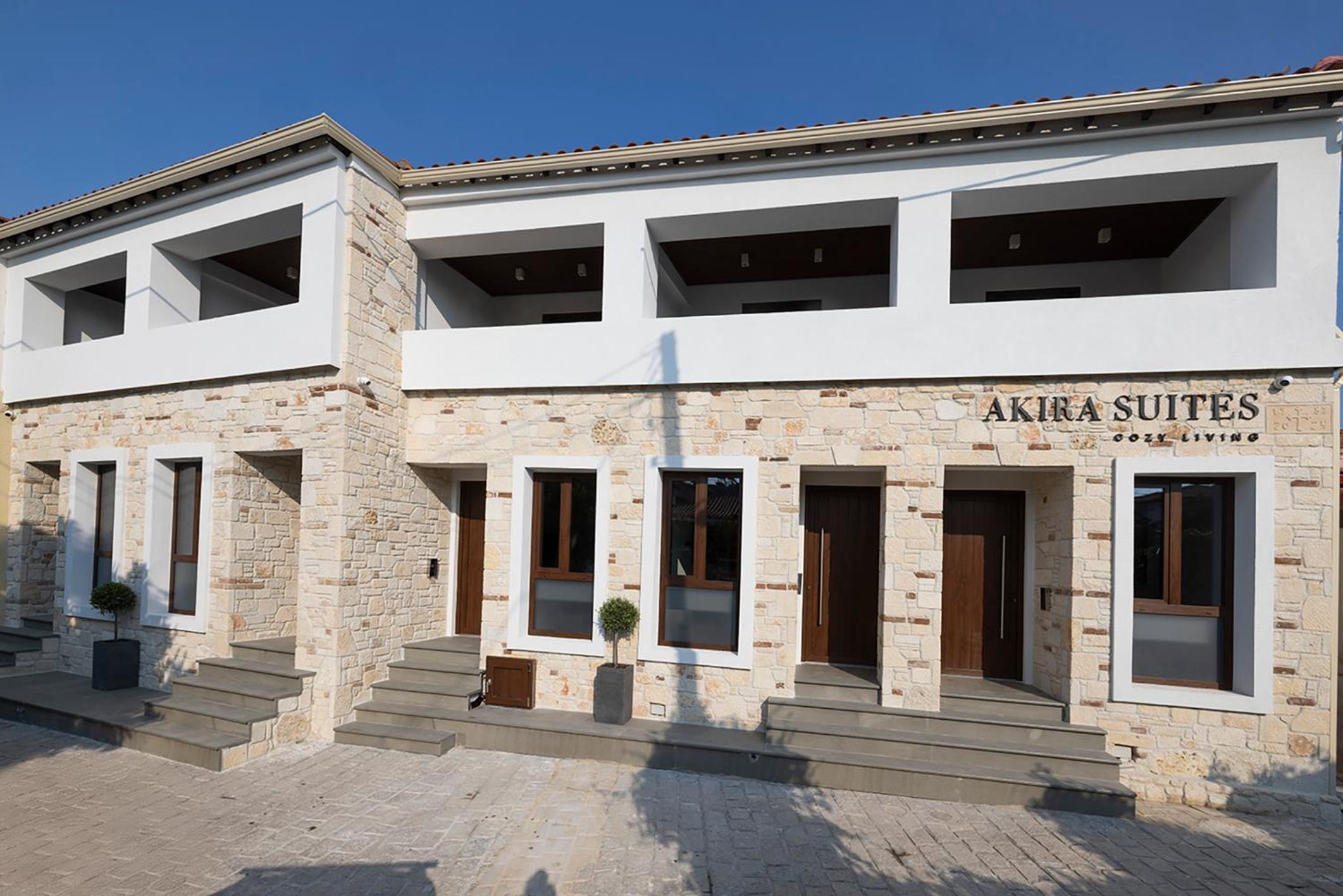 Akira Suites