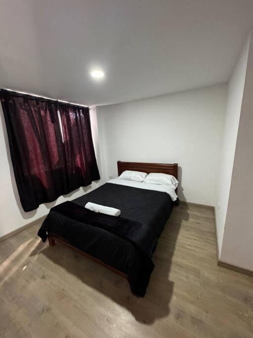 Céntrico y amplio Apartamento salitre