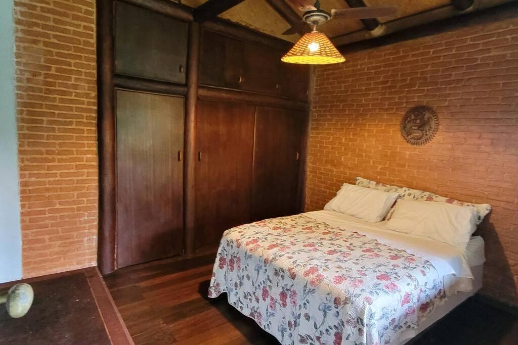 Macarra house