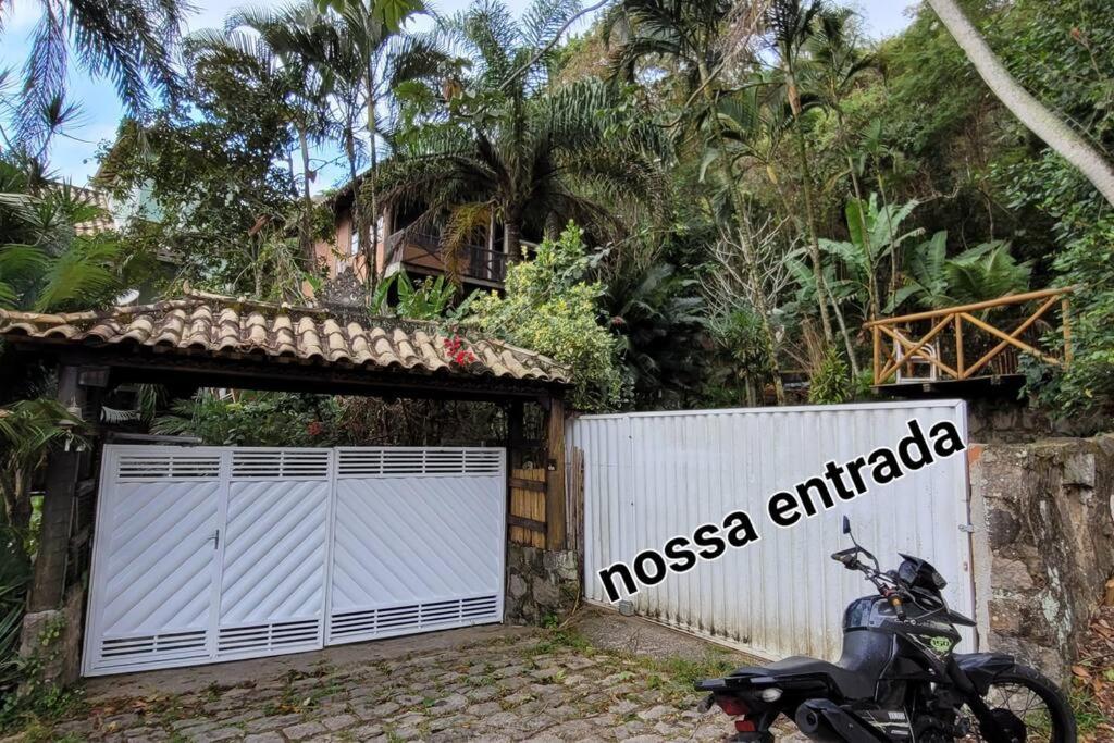 Macarra house