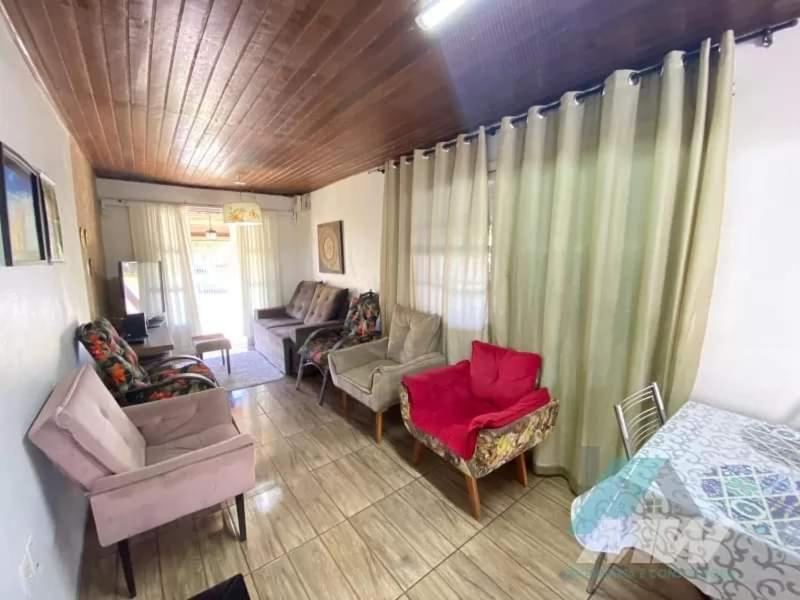 Casa Praia 4 quartos com Pscina e Salão de festa - Imbé - RS