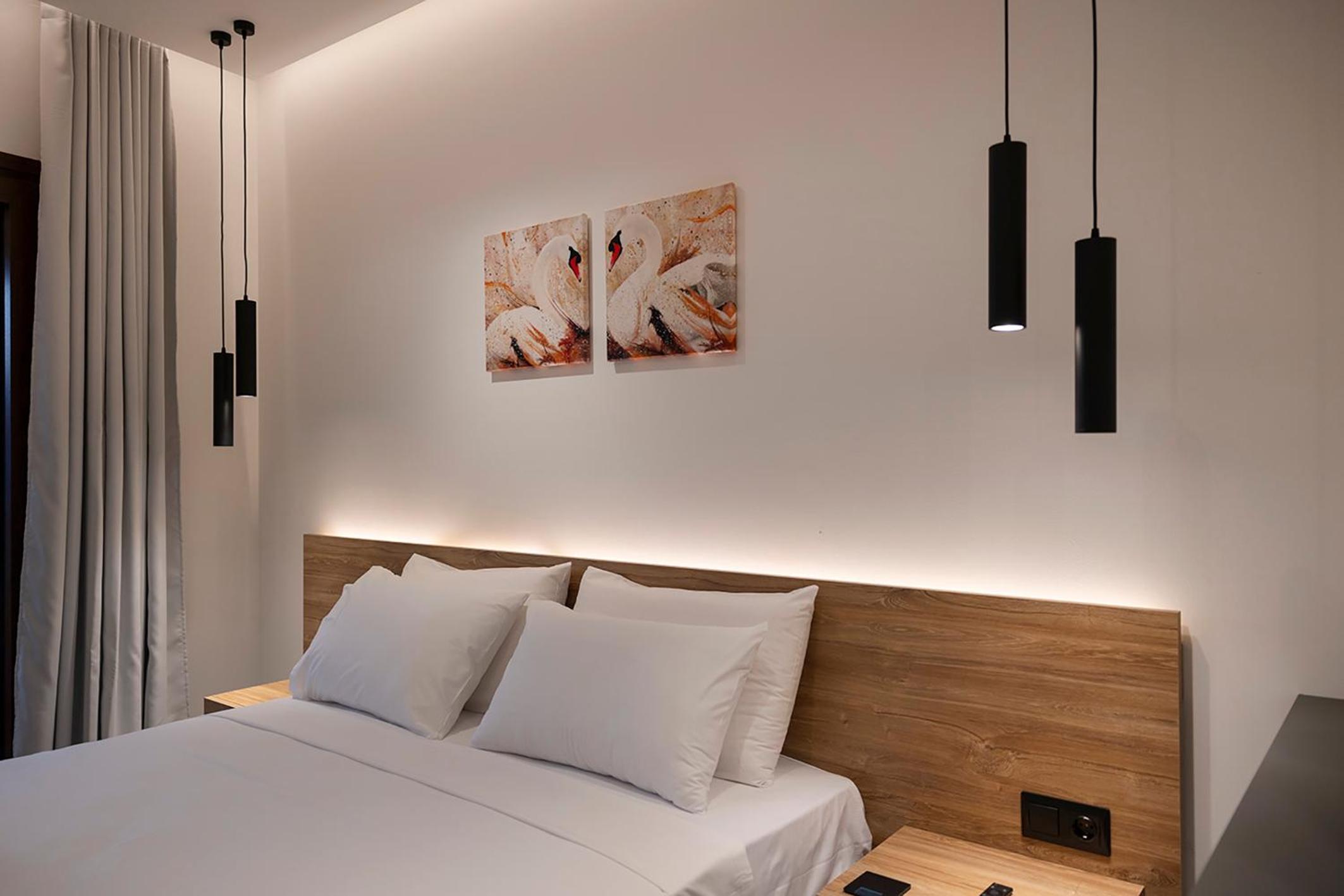 Akira Suites