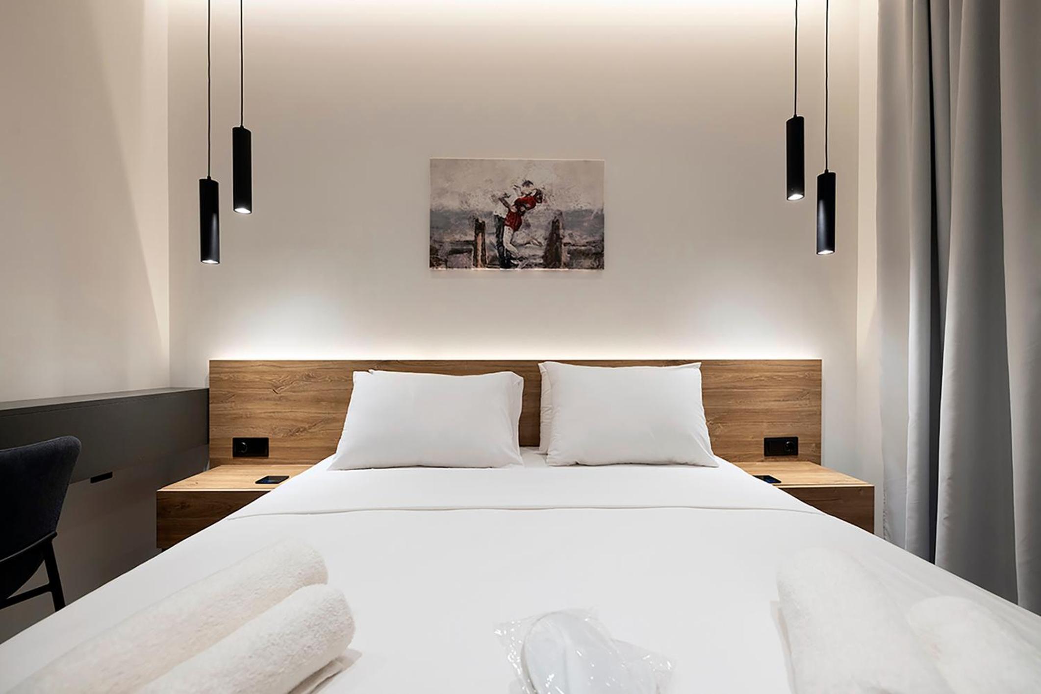 Akira Suites