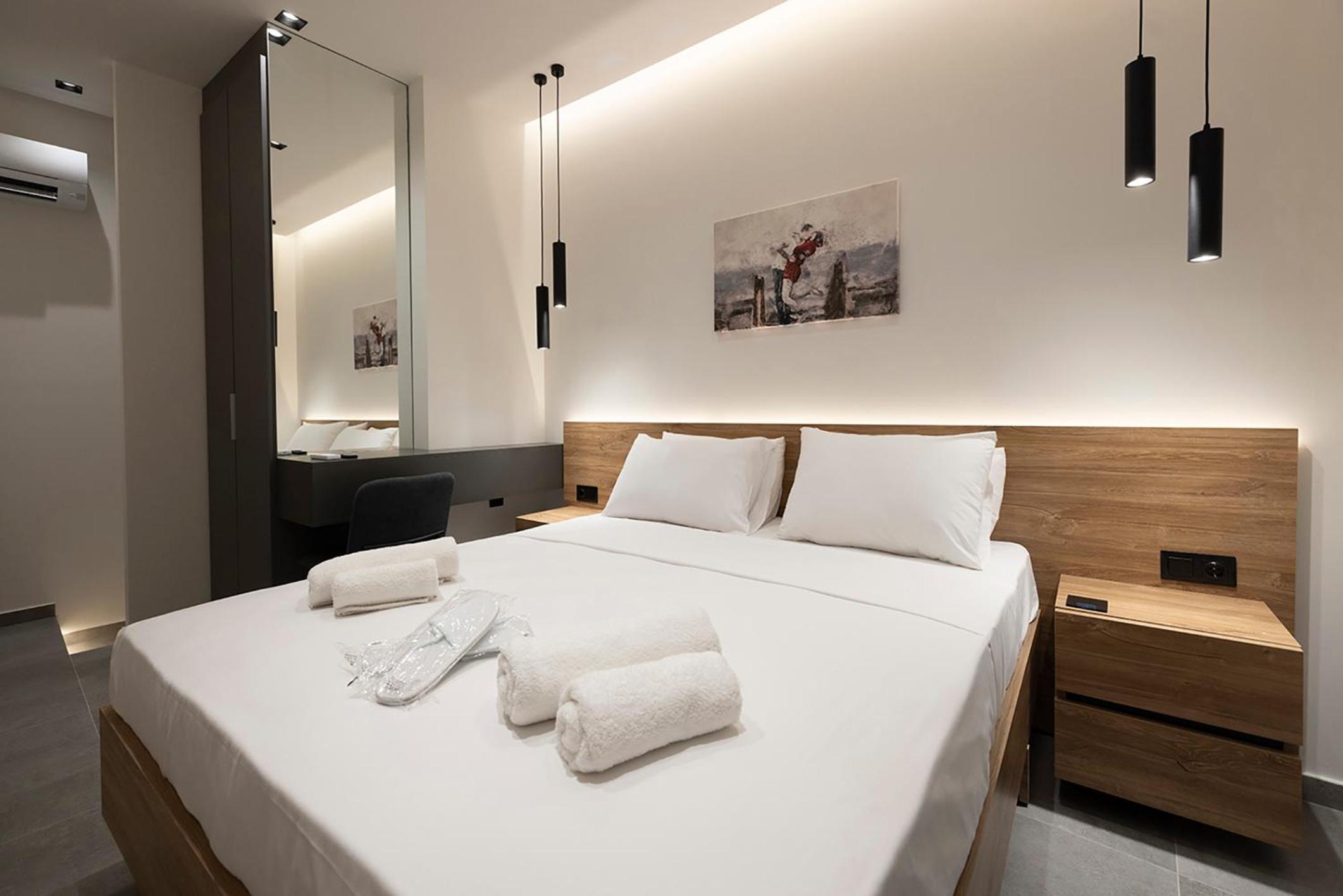 Akira Suites