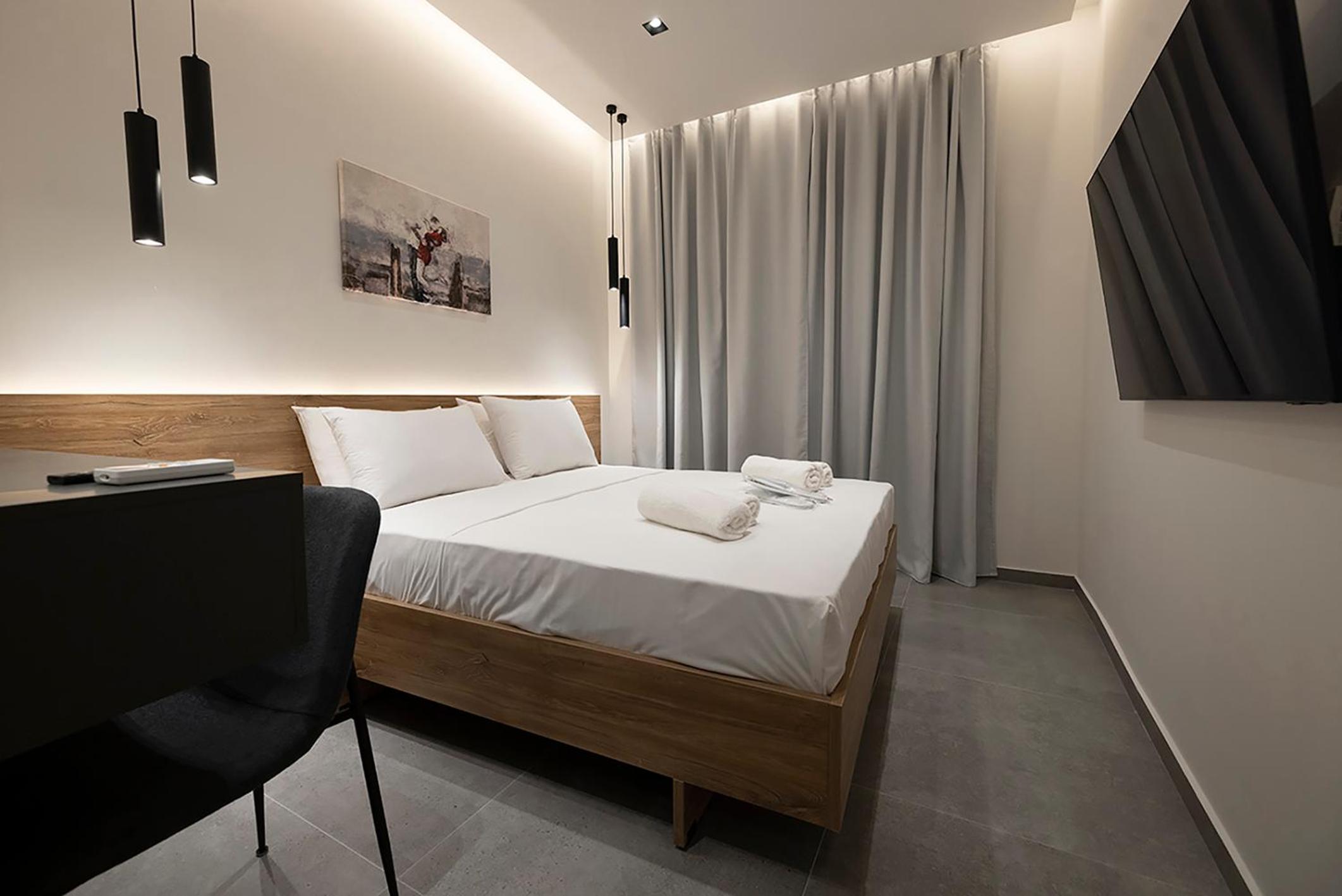 Akira Suites