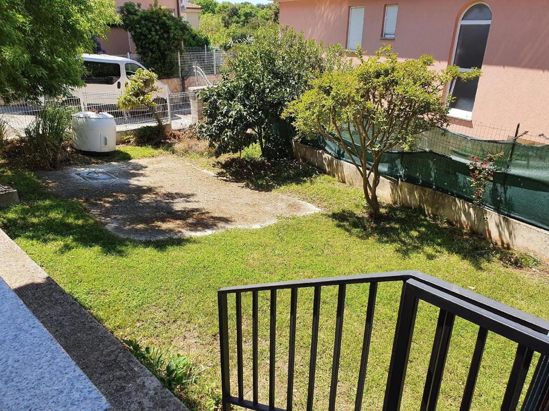 Ferienwohnung In Banjole Mit Privatem Parkplatz