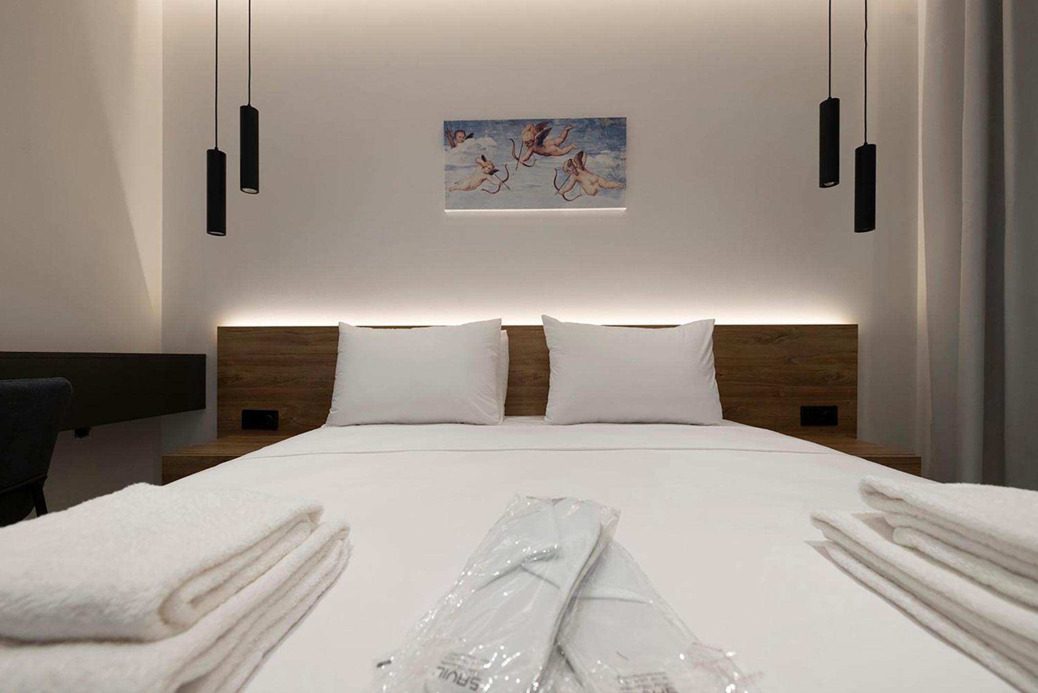 Akira Suites