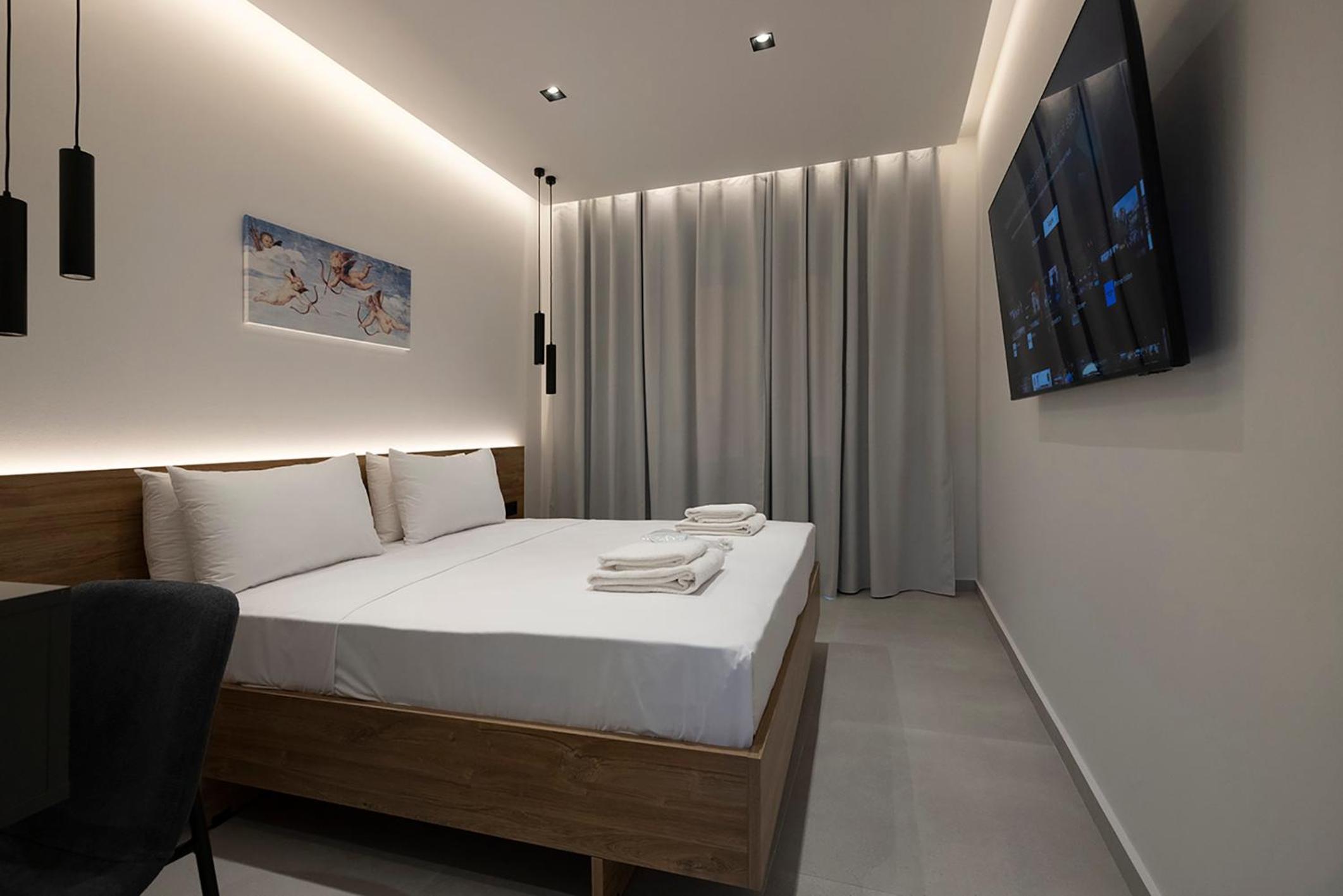 Akira Suites