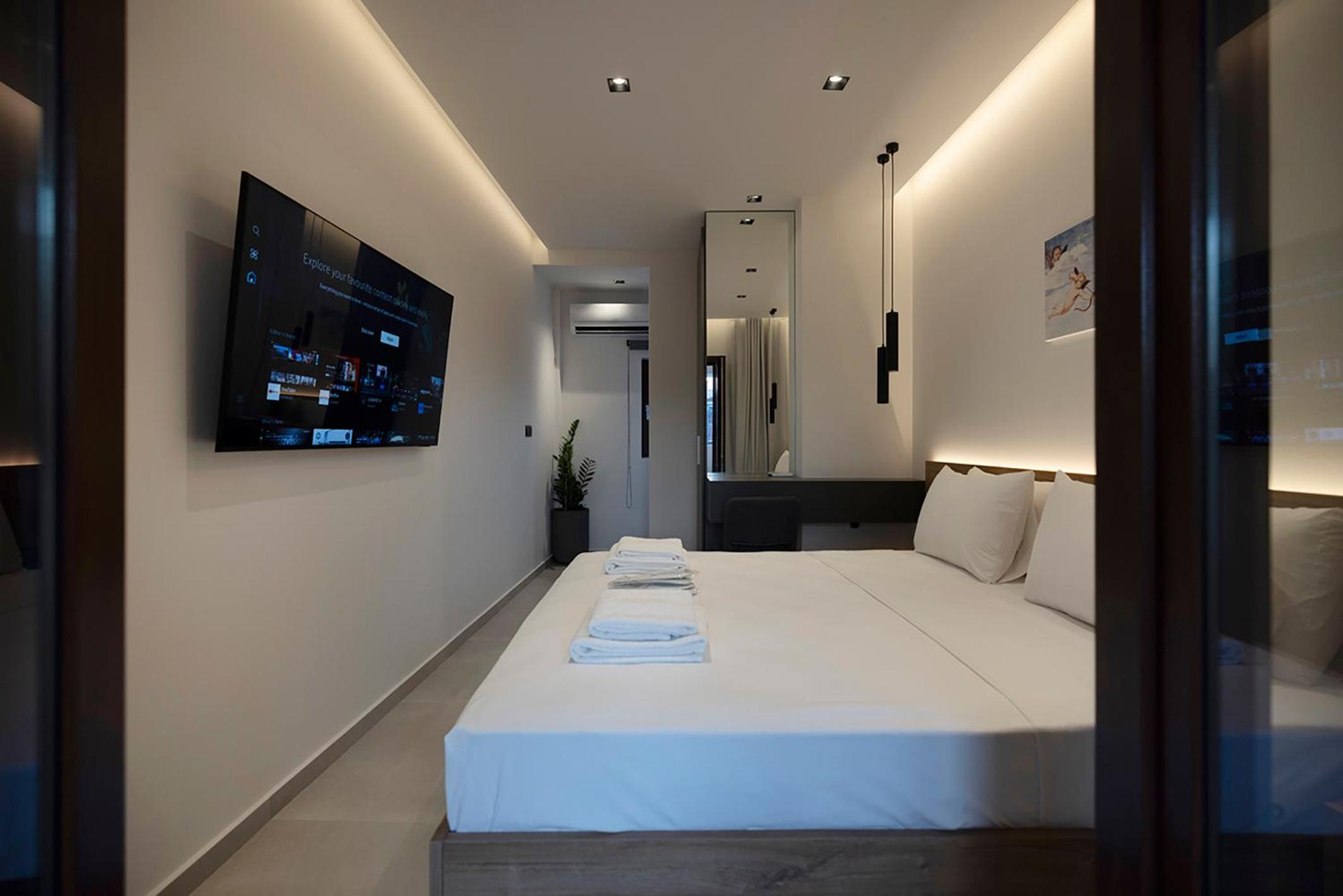 Akira Suites