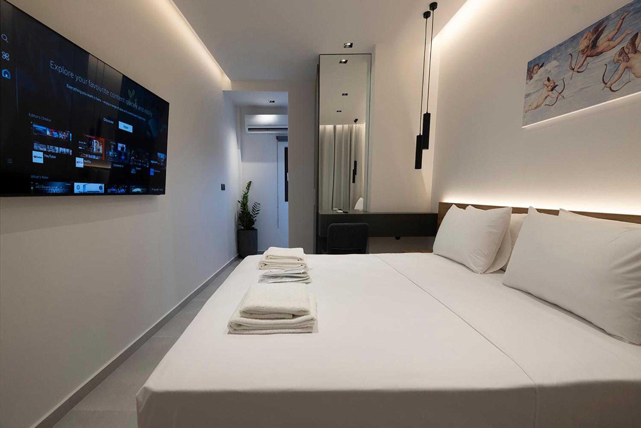 Akira Suites