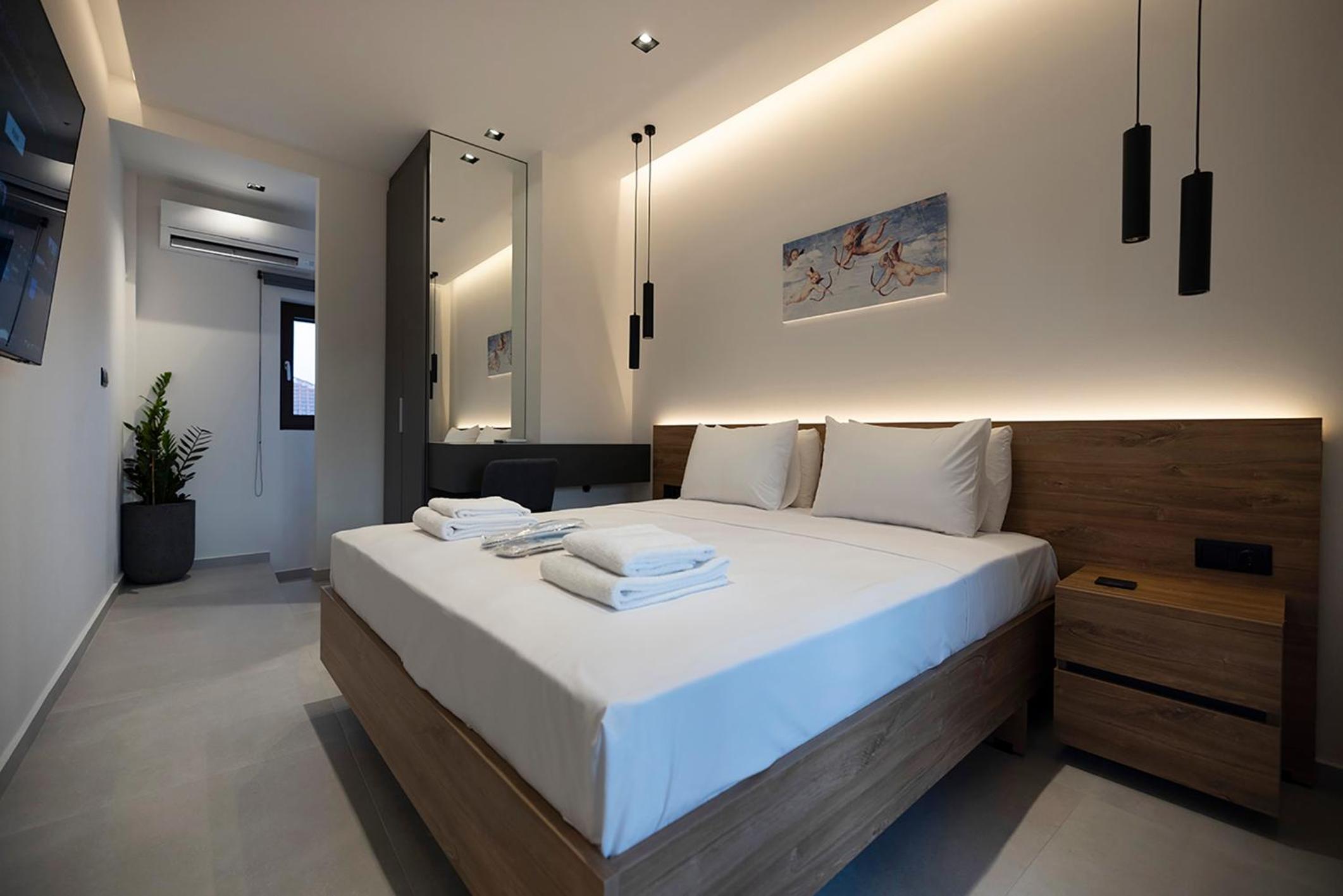 Akira Suites