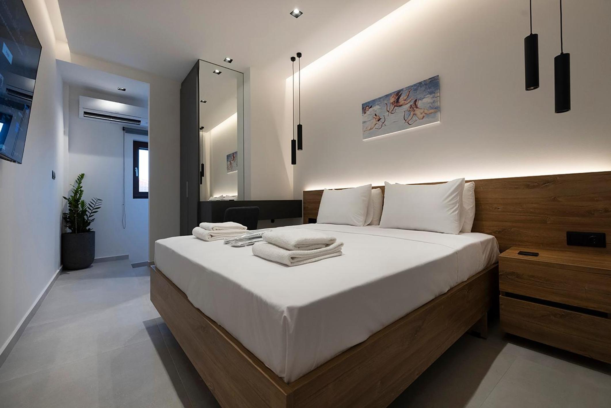 Akira Suites