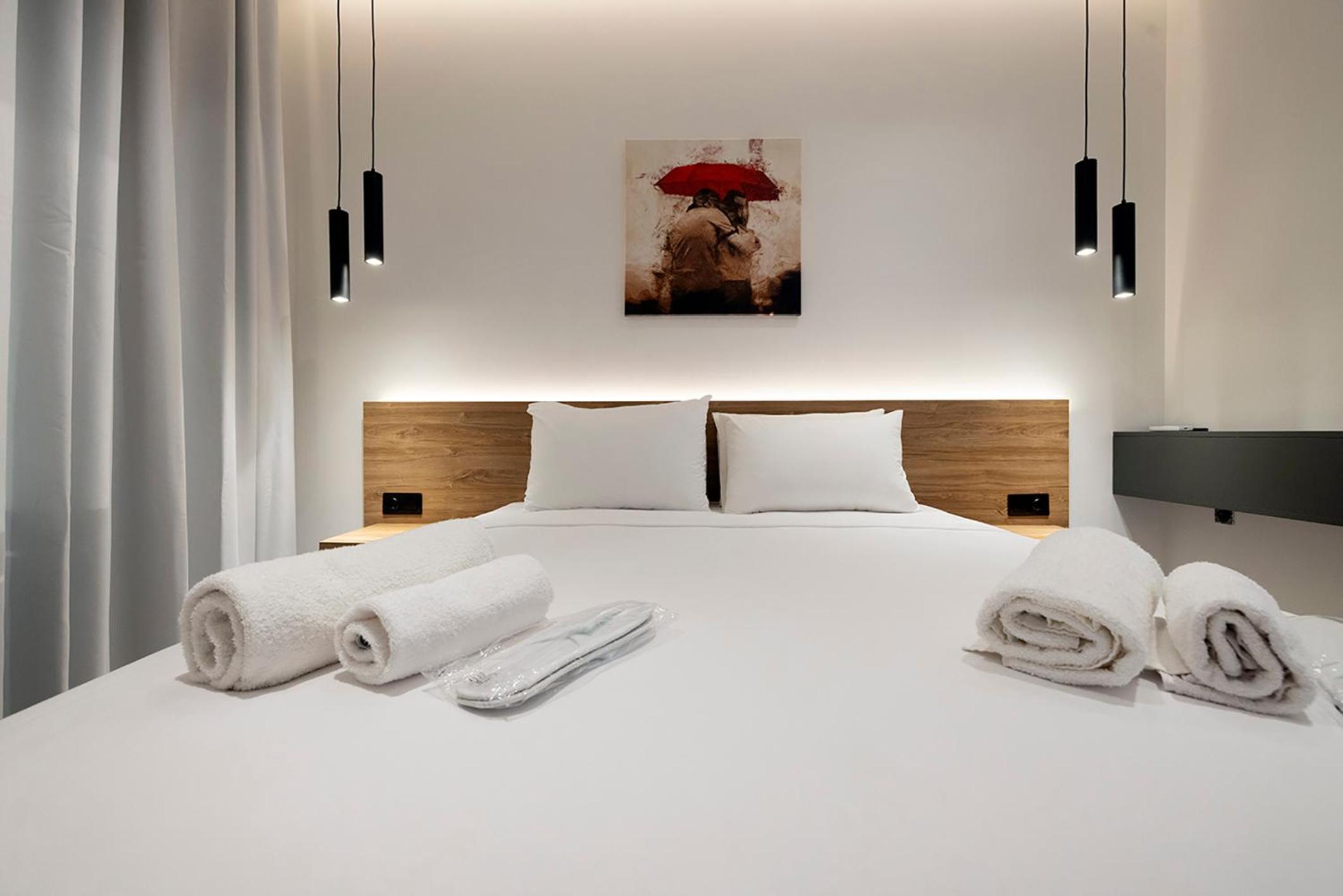 Akira Suites