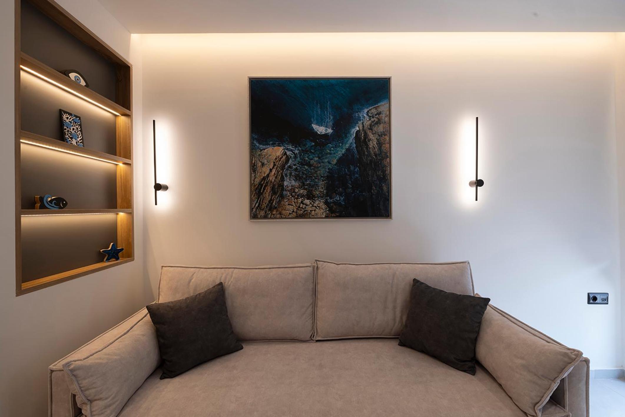 Akira Suites