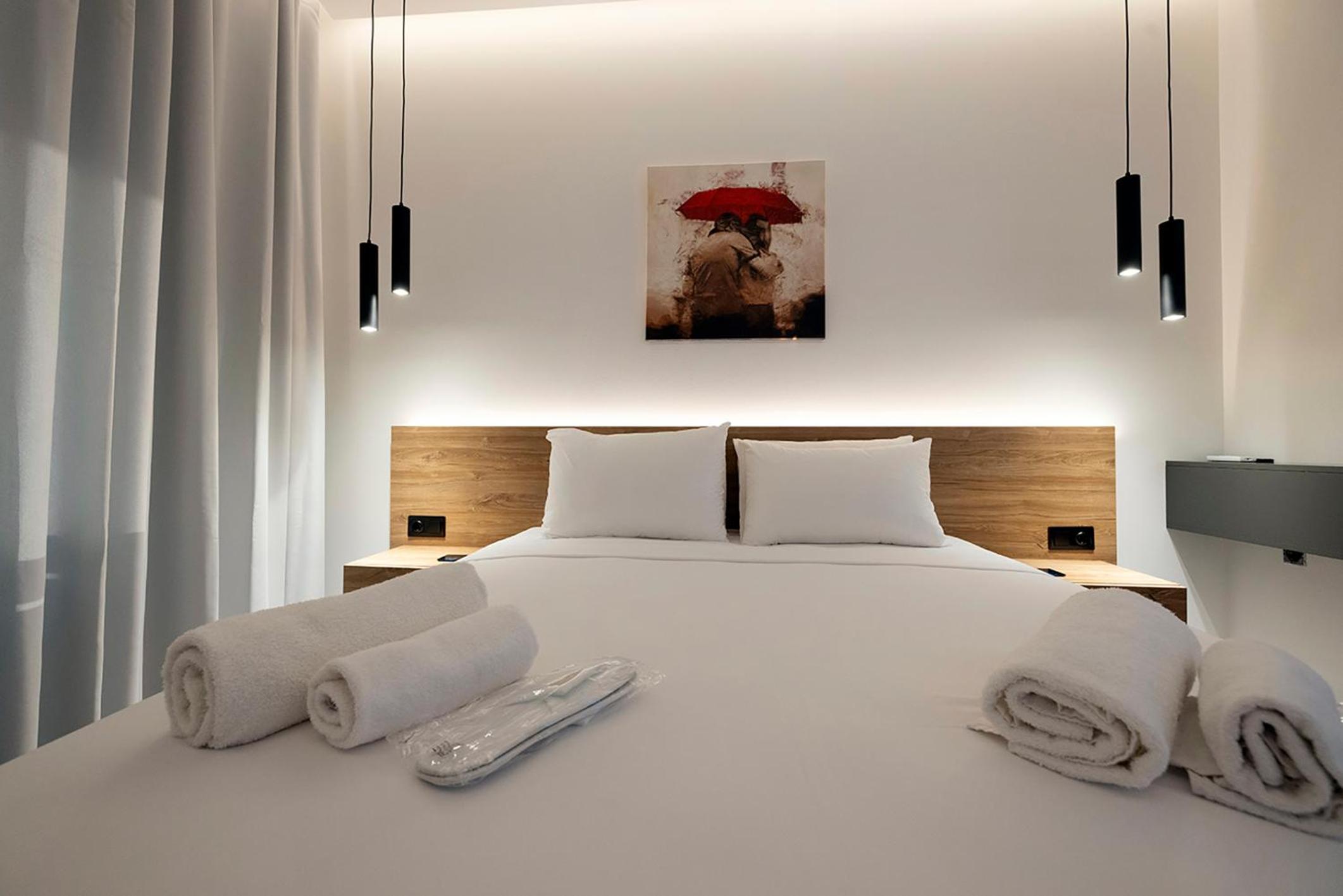 Akira Suites