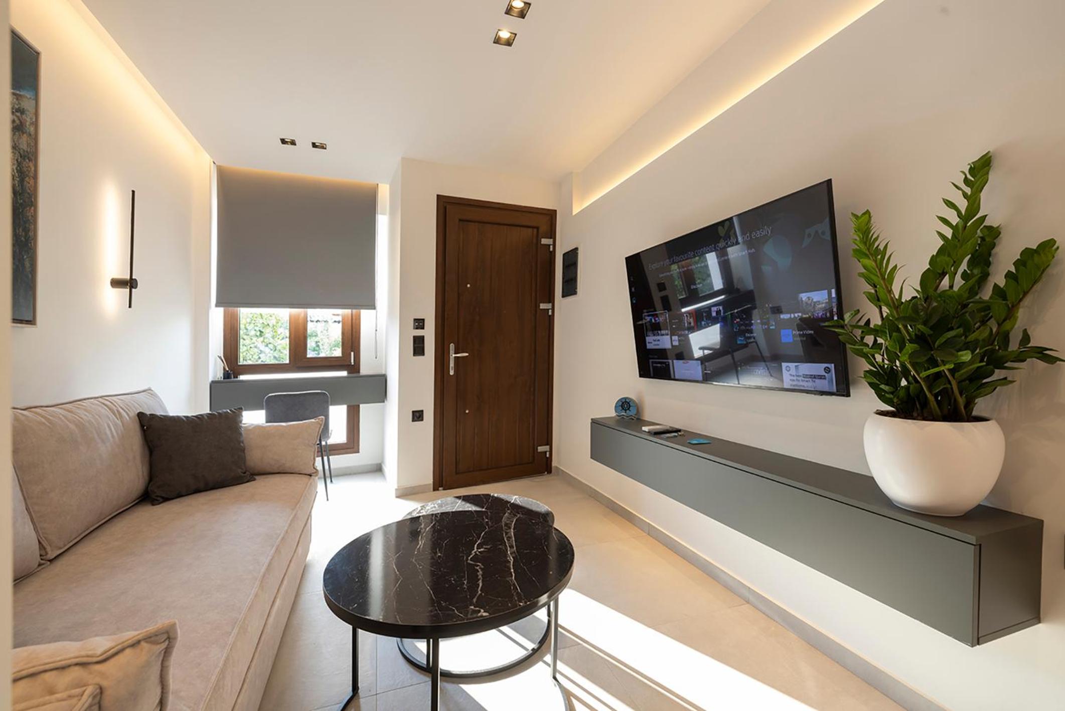 Akira Suites