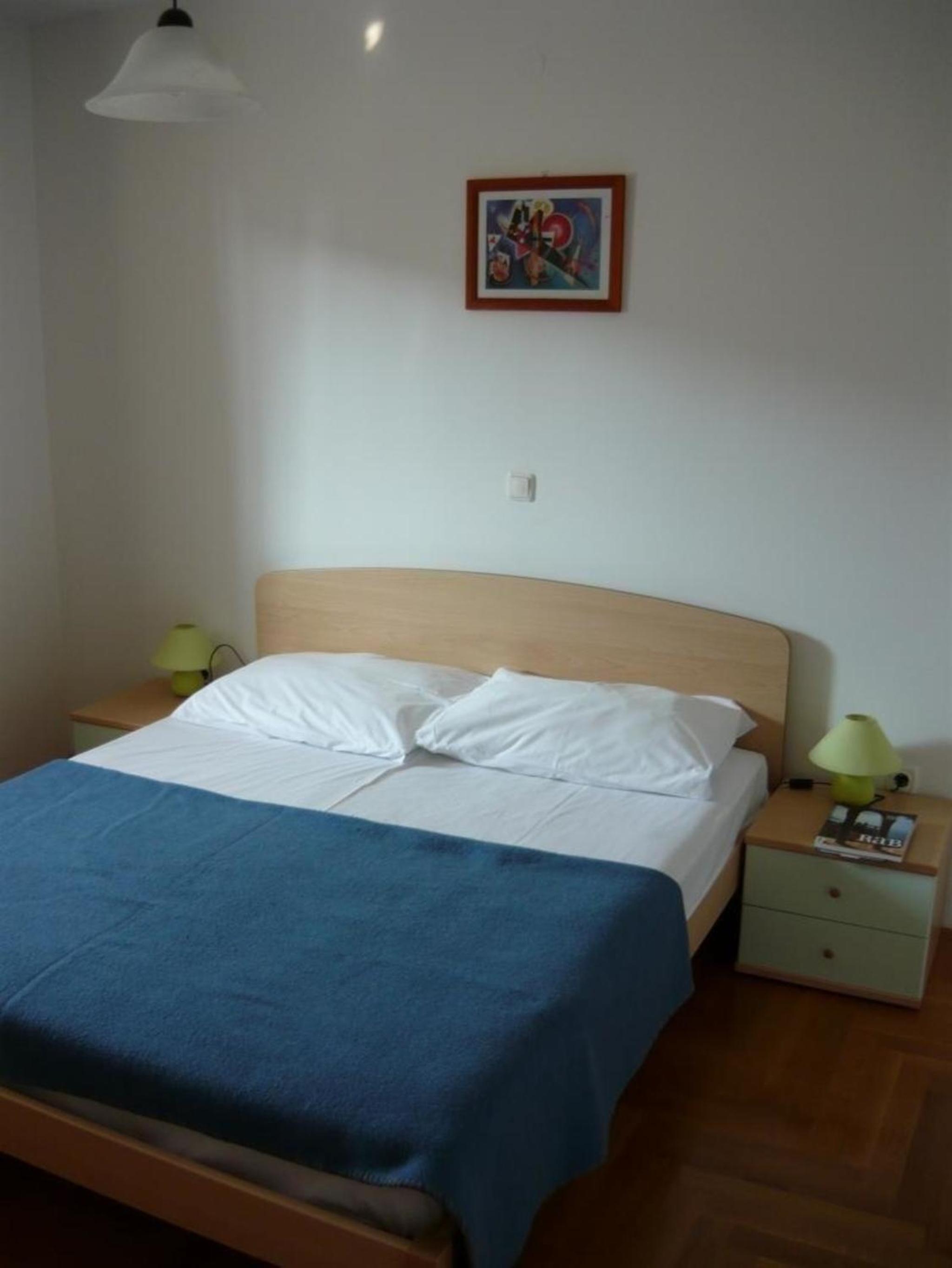 Klimatisierte Wohnung mit Whirlpool und Grill view 3