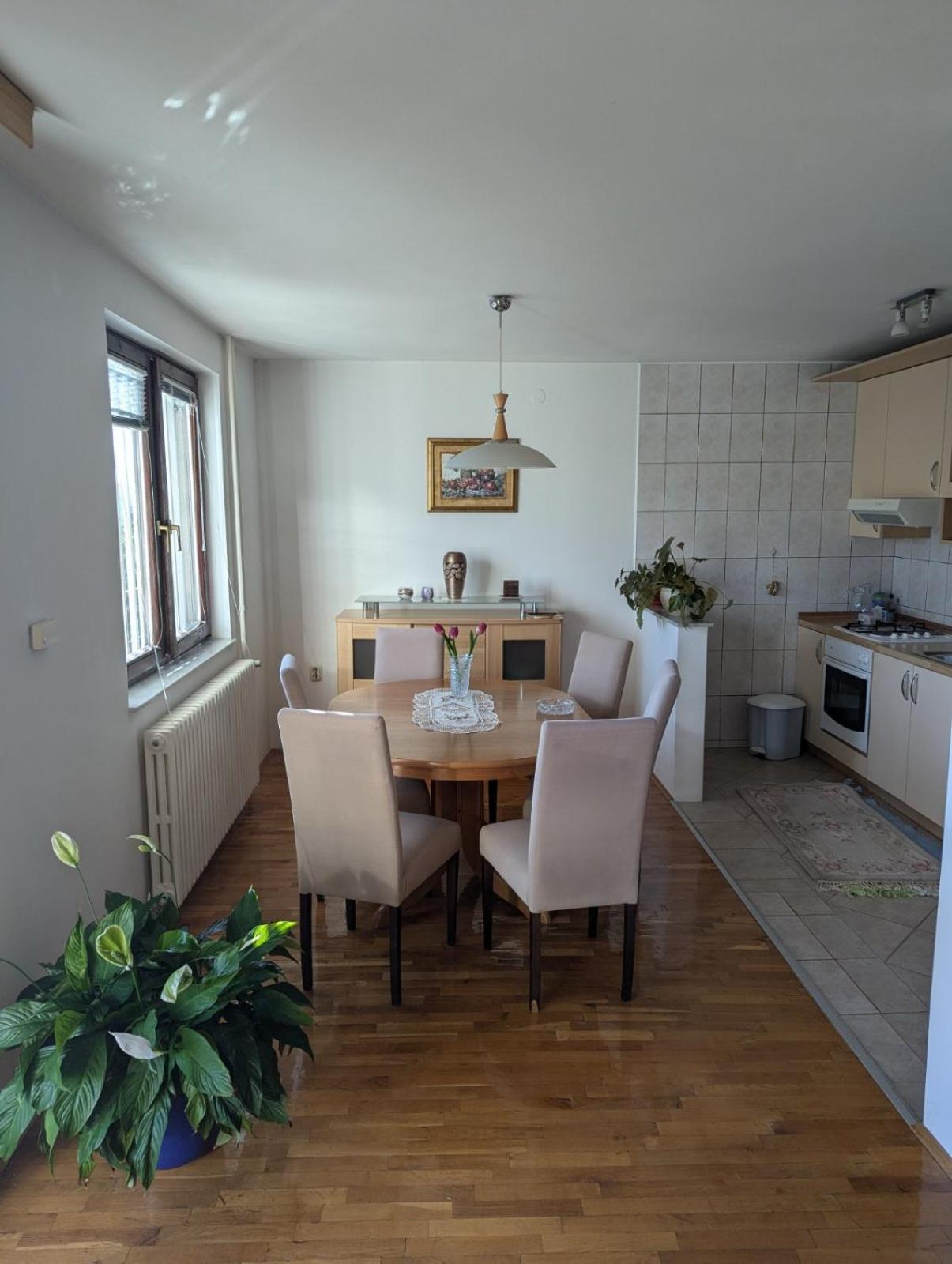 Apartmani Nova Breka
